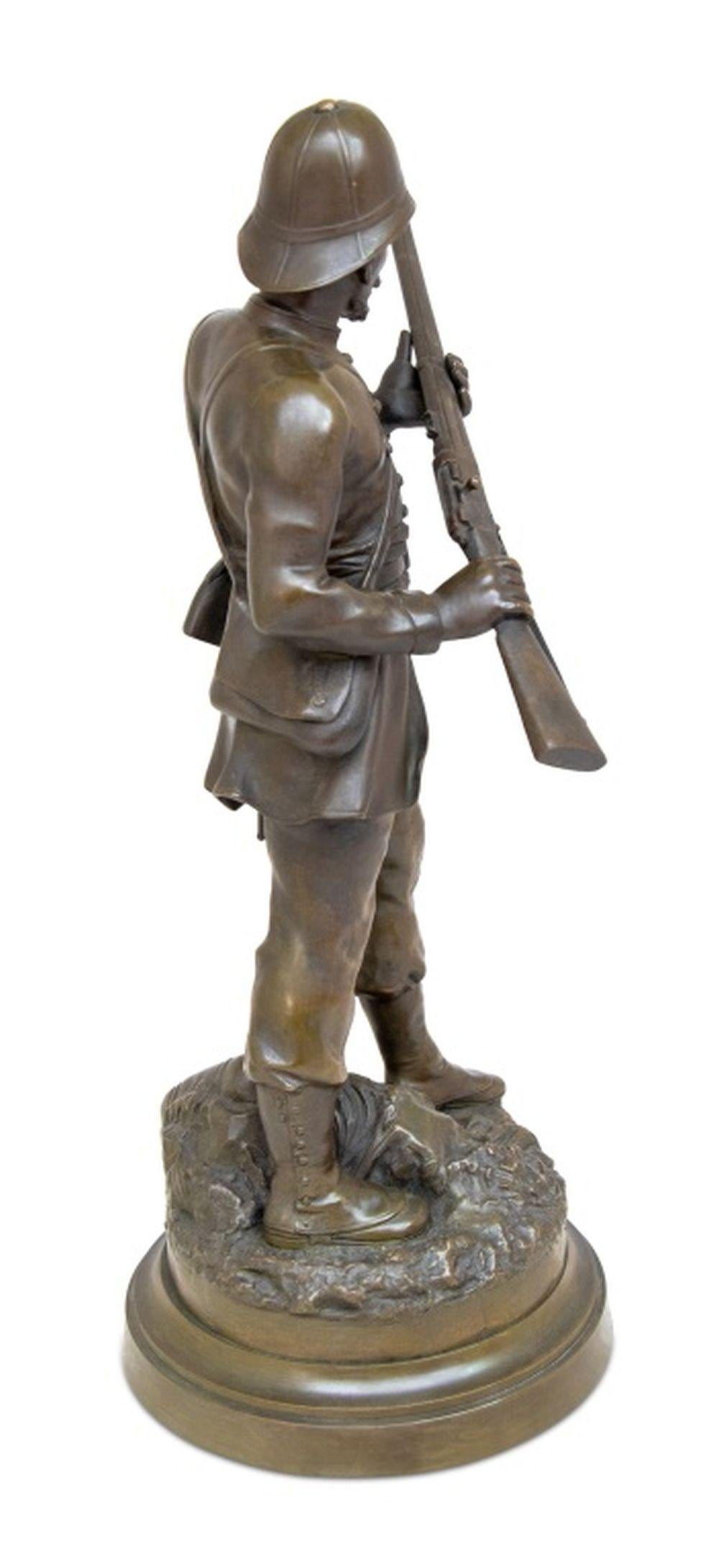 French Soldier Patinated Bronze Sculpture In Good Condition For Sale In Astoria, NY