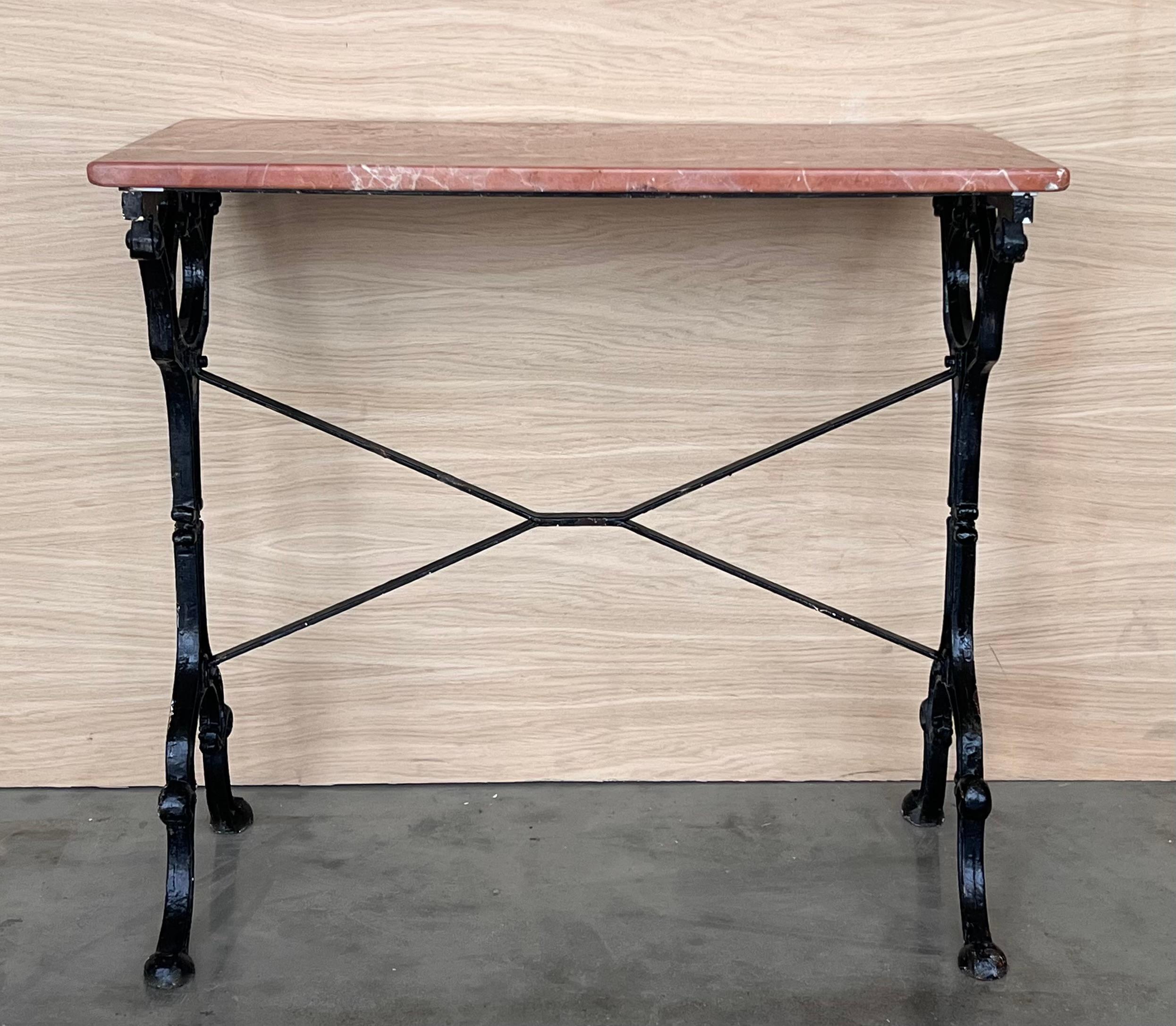 French Solid Cast Iron French Scrolling Bistro Table with Pink Marble Top In Good Condition For Sale In Miami, FL