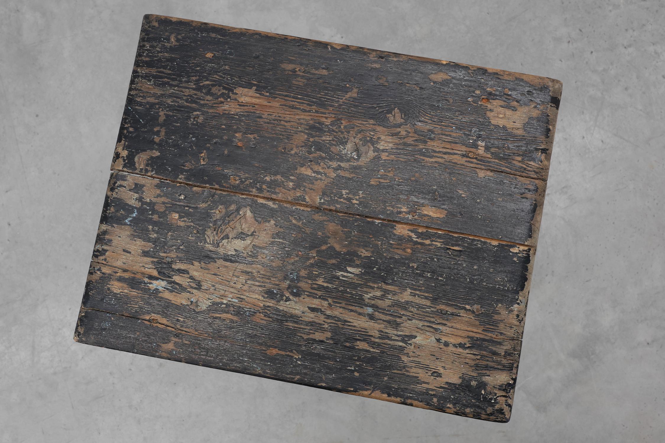 French solid oak black side table in wabi sabi style, ca. 1850 For Sale 4