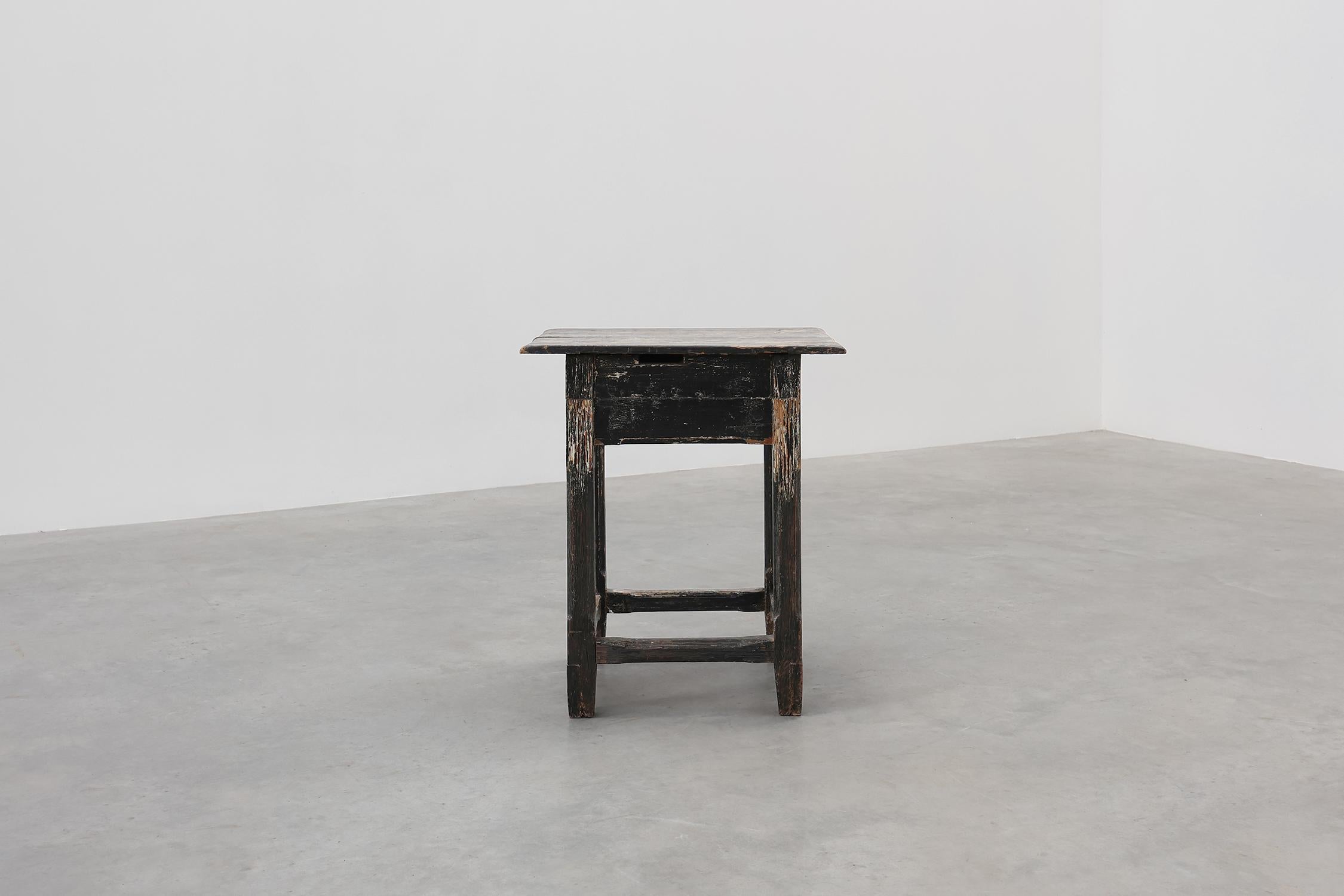 French solid oak black side table in wabi sabi style, ca. 1850 For Sale 1
