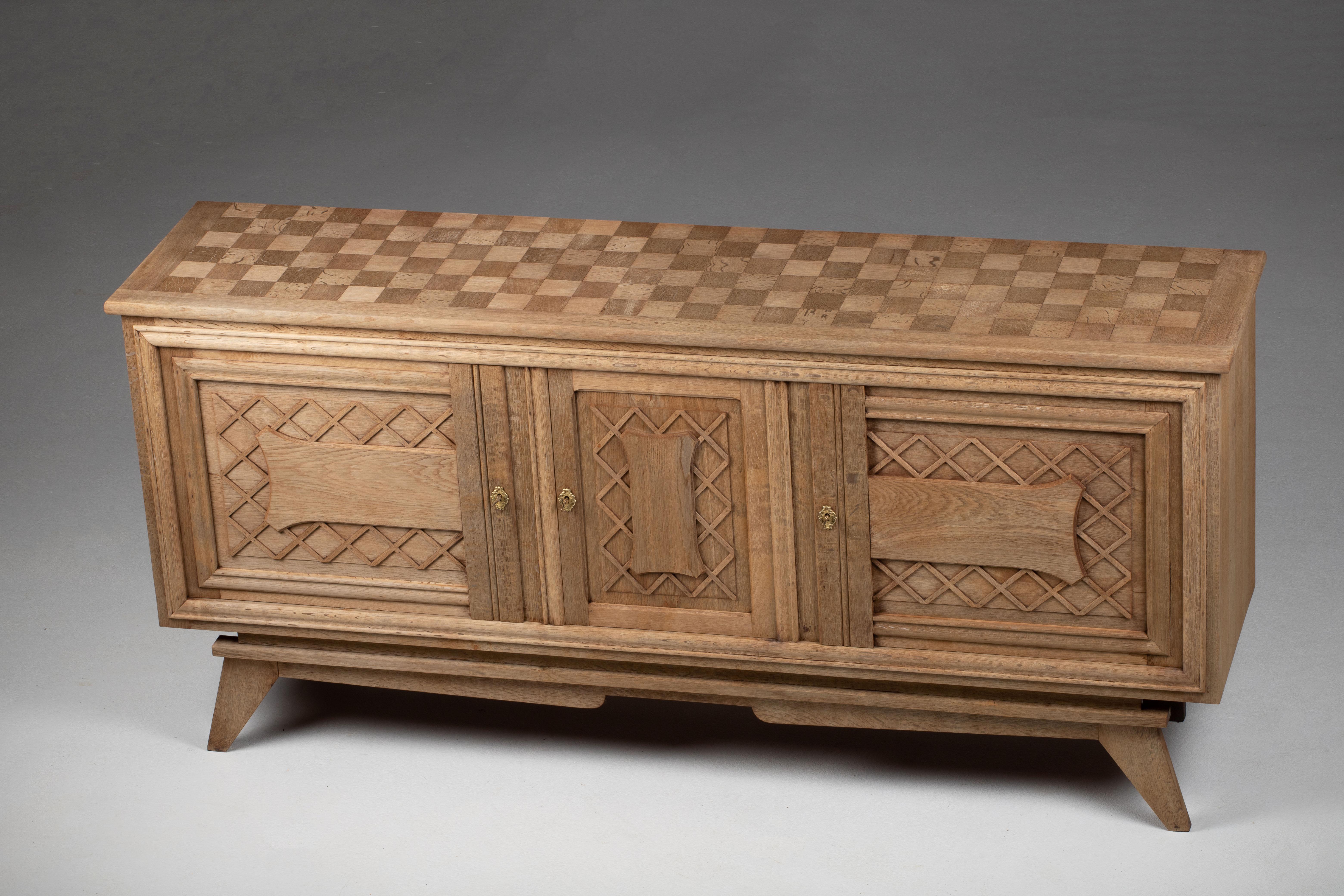 Credenza francese in rovere massiccio, anni '40 in vendita 9