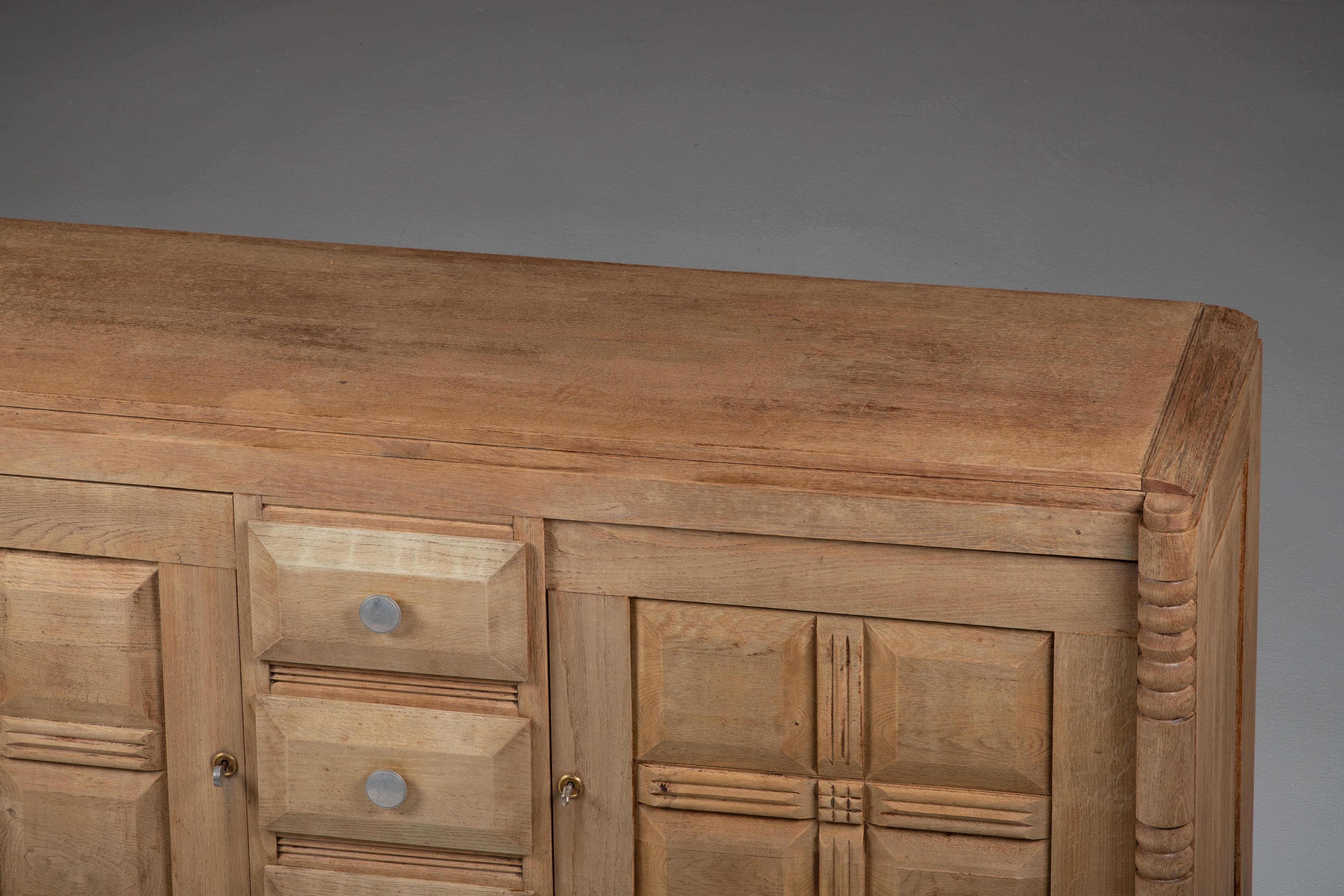 French Solid Oak Credenza, 1940s 15