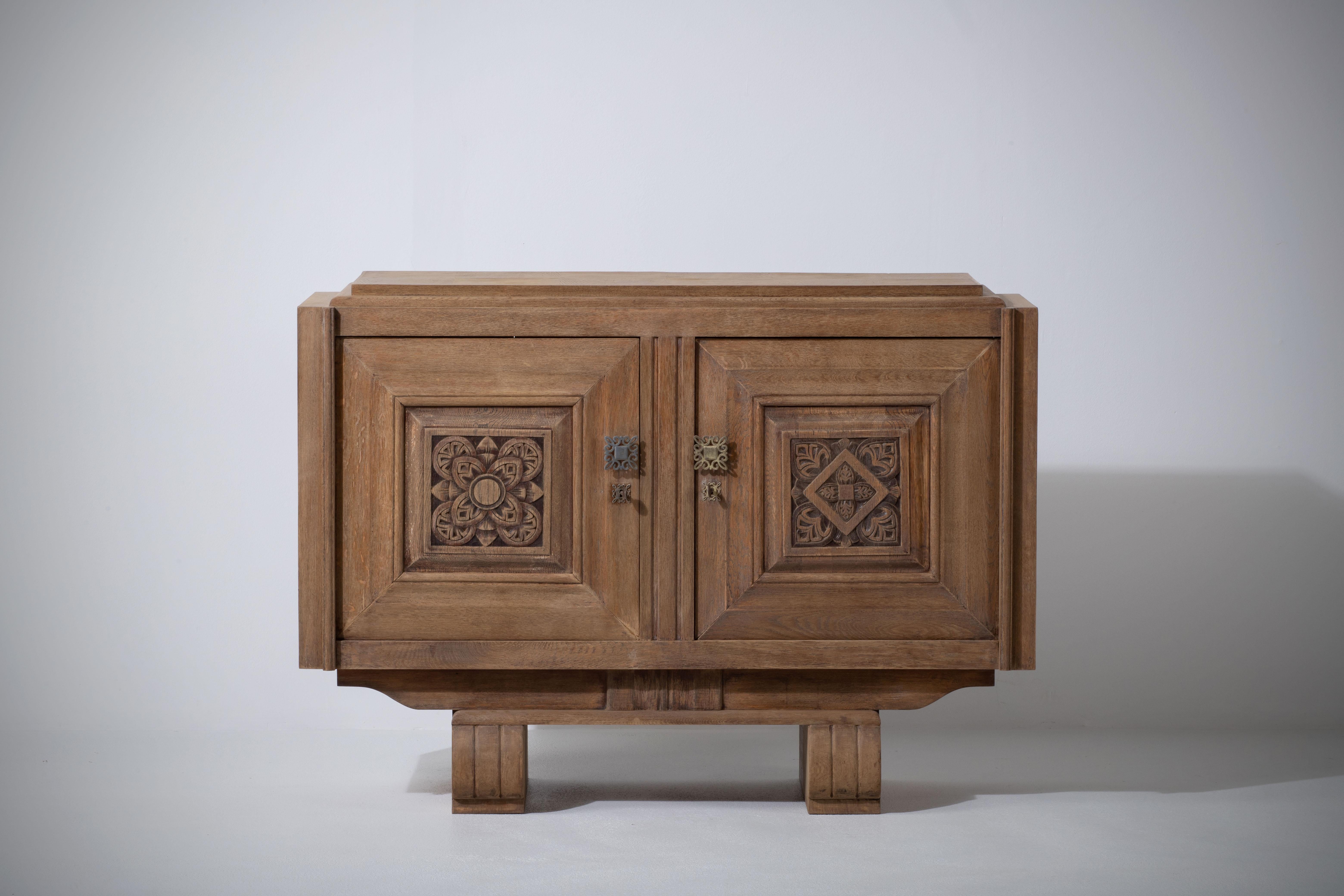 Mid-20th Century French Solid Oak Credenza, 1940s For Sale