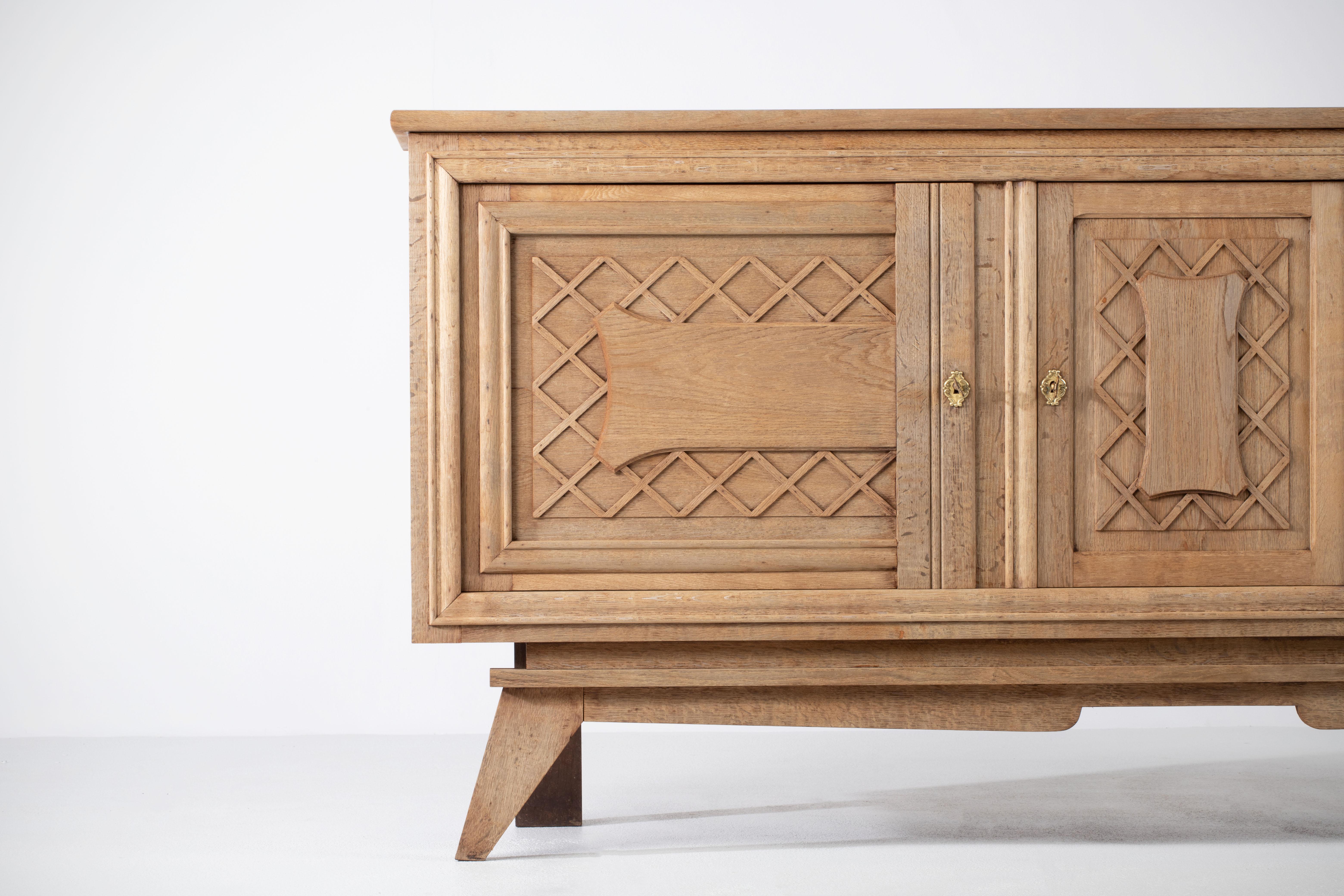 French Solid Oak Credenza, 1940s For Sale 3