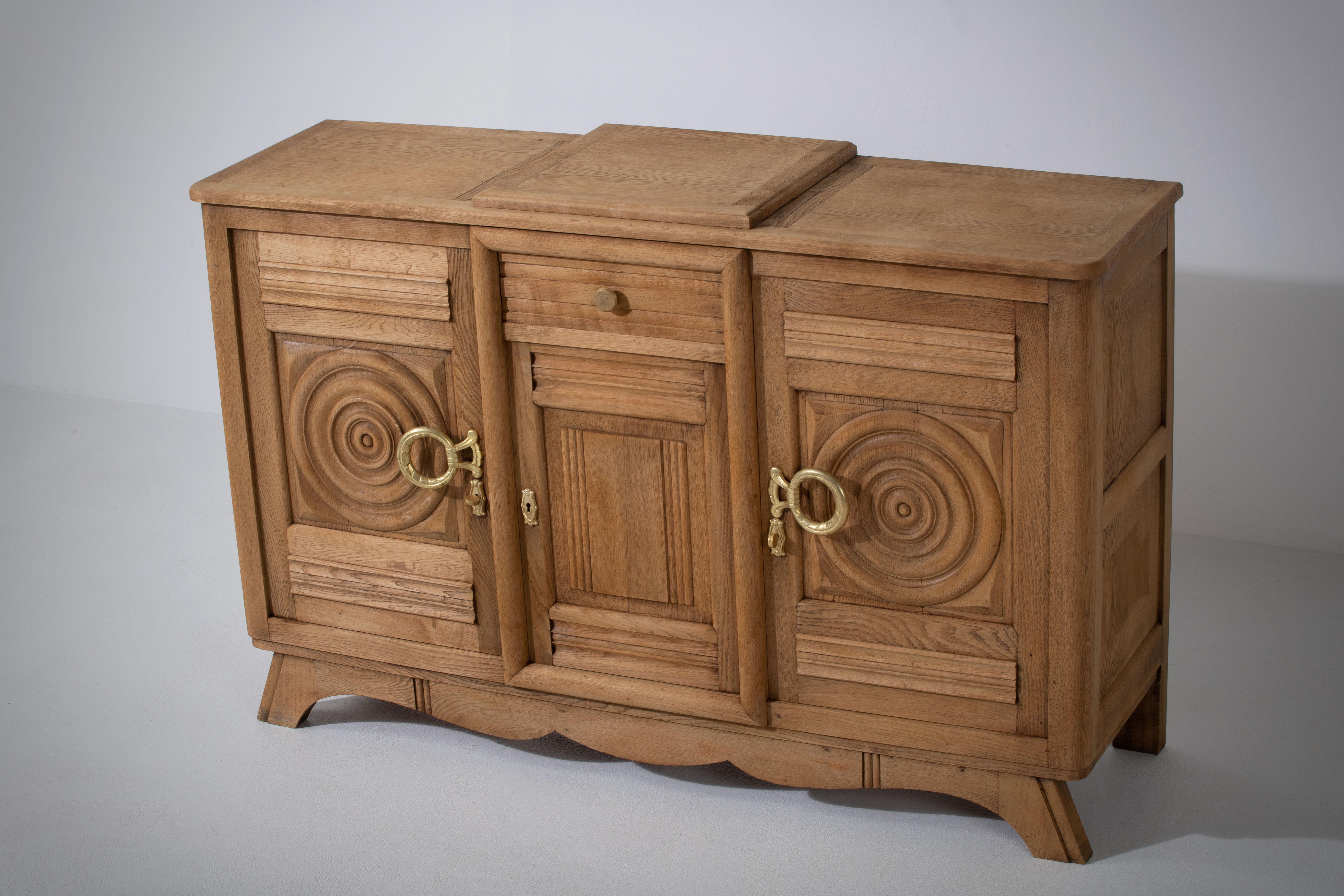 French Solid Oak Credenza with Hand Carved Details, 1940s 5