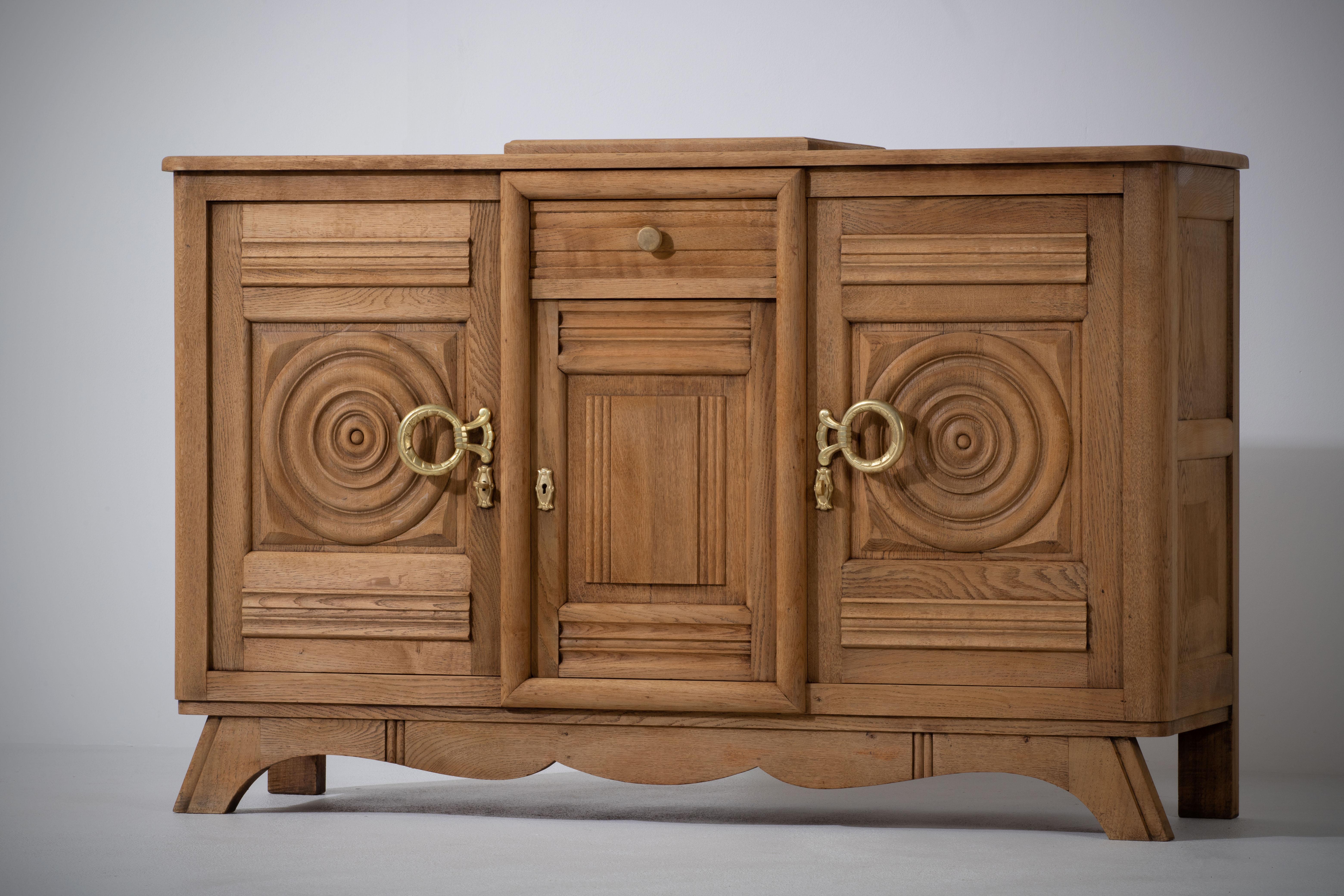 French Solid Oak Credenza with Hand Carved Details, 1940s For Sale 6