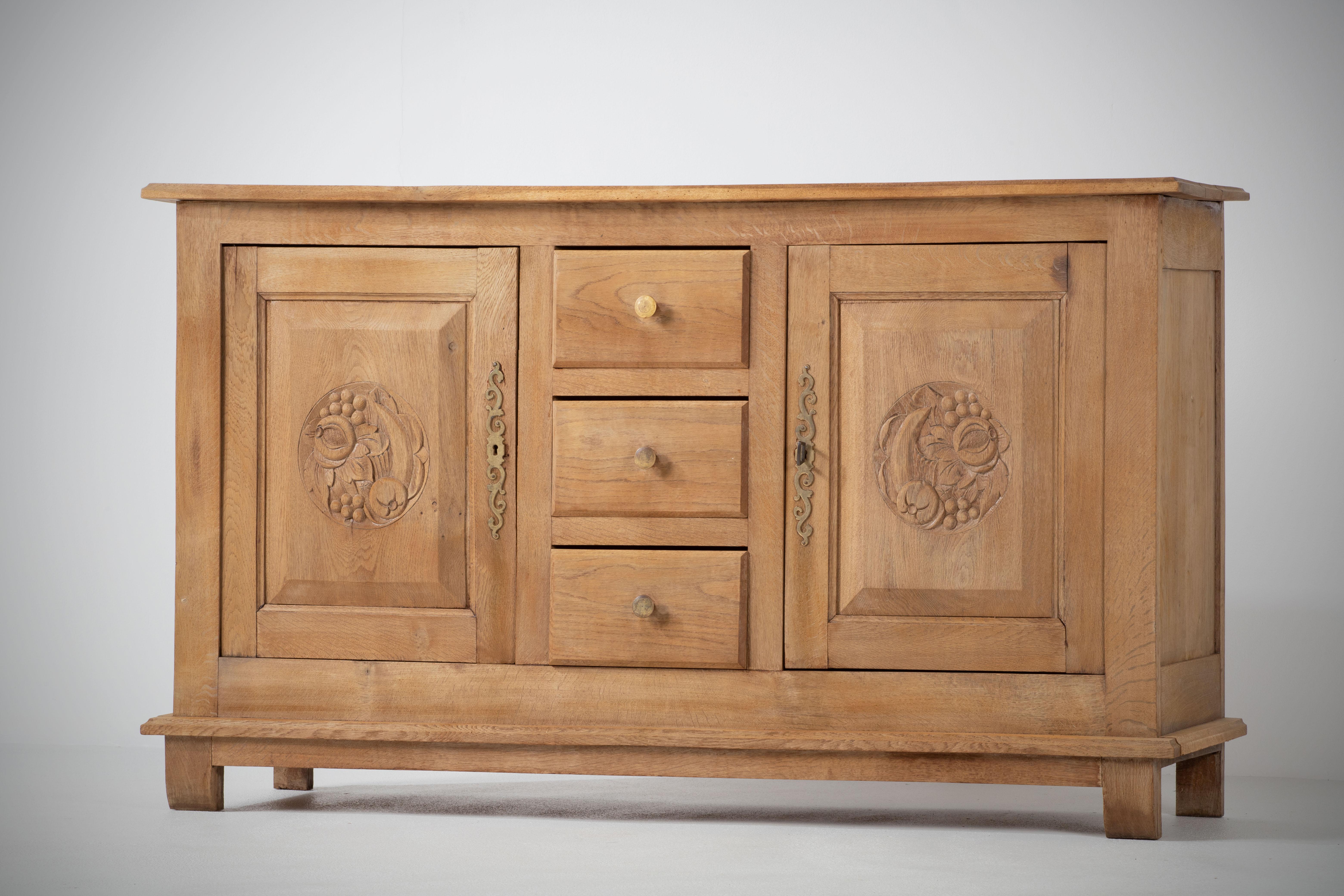 French Solid Oak Credenza with Hand-Carved Details, 1940s For Sale 8