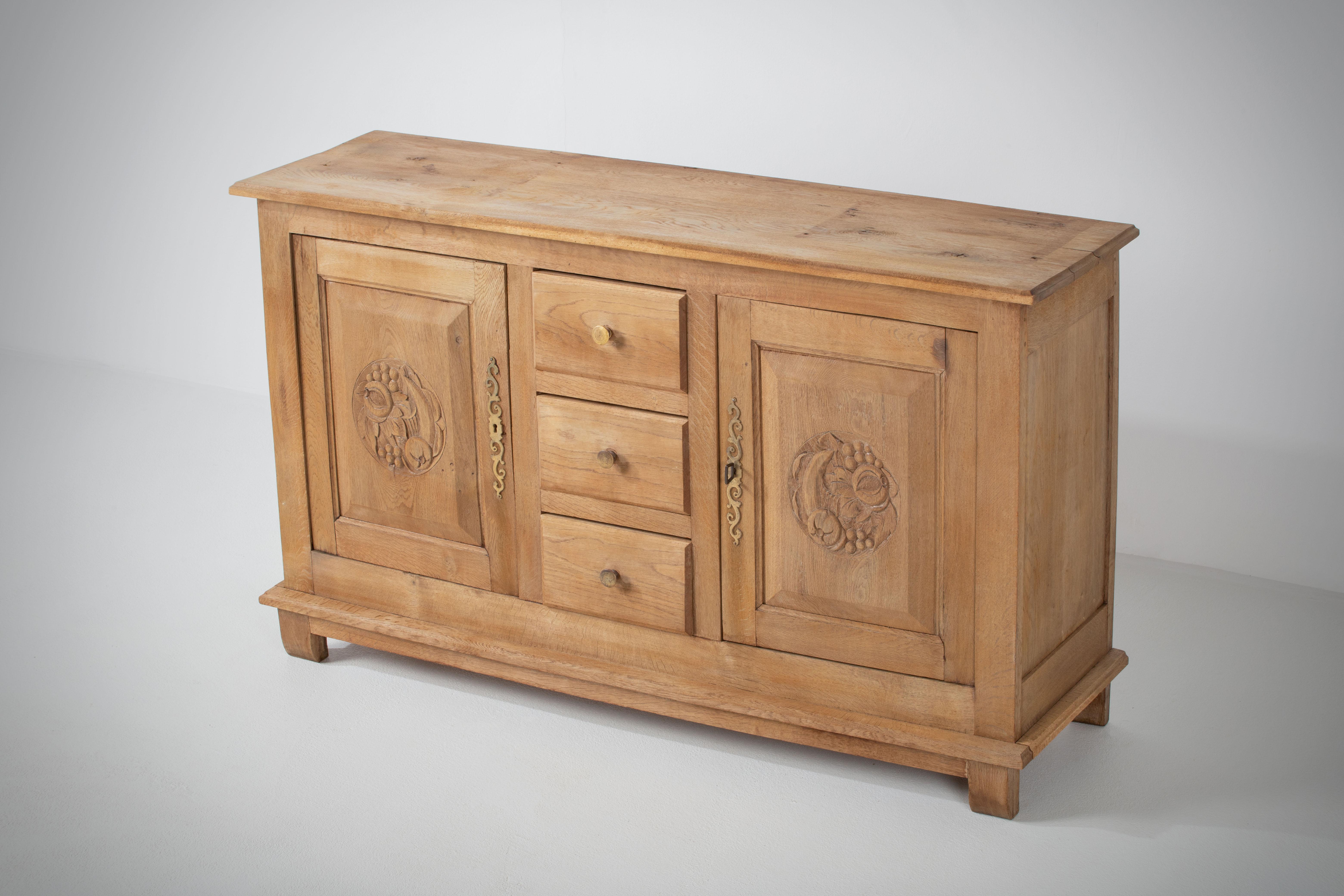 French Solid Oak Credenza with Hand-Carved Details, 1940s For Sale 4