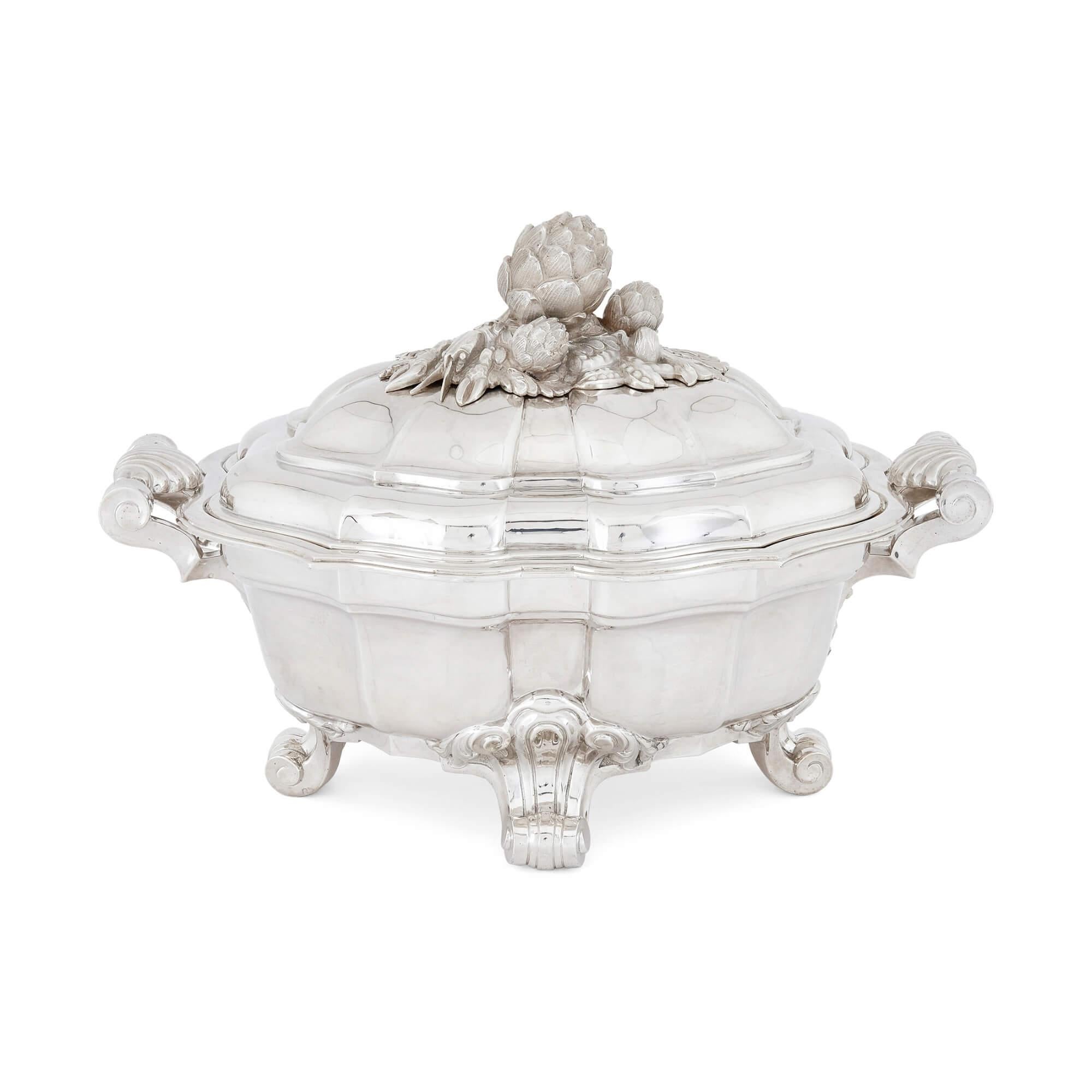 French solid silver sauce tureen and tray by Tétard.
French, early 20th century.
Tureen: Height 30cm, width 40cm, depth 28cm.
Tray: height 6cm, width 65cm, depth 42cm.

This elegant tureen is a wonderful example of early twentieth-century