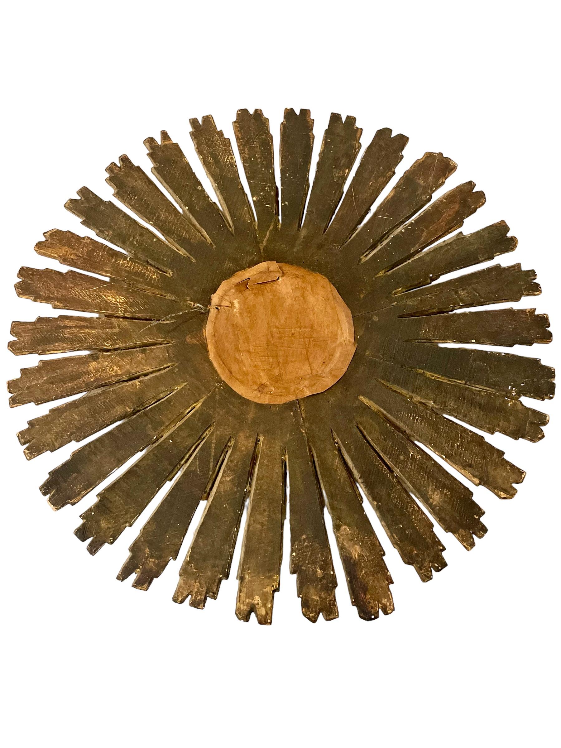Grand miroir convexe en bois doré avec rayons de soleil ou 