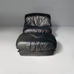 Fauteuil et pouf « Patate » en cuir noir, style « Space Age » français, par Airborne, années 1970