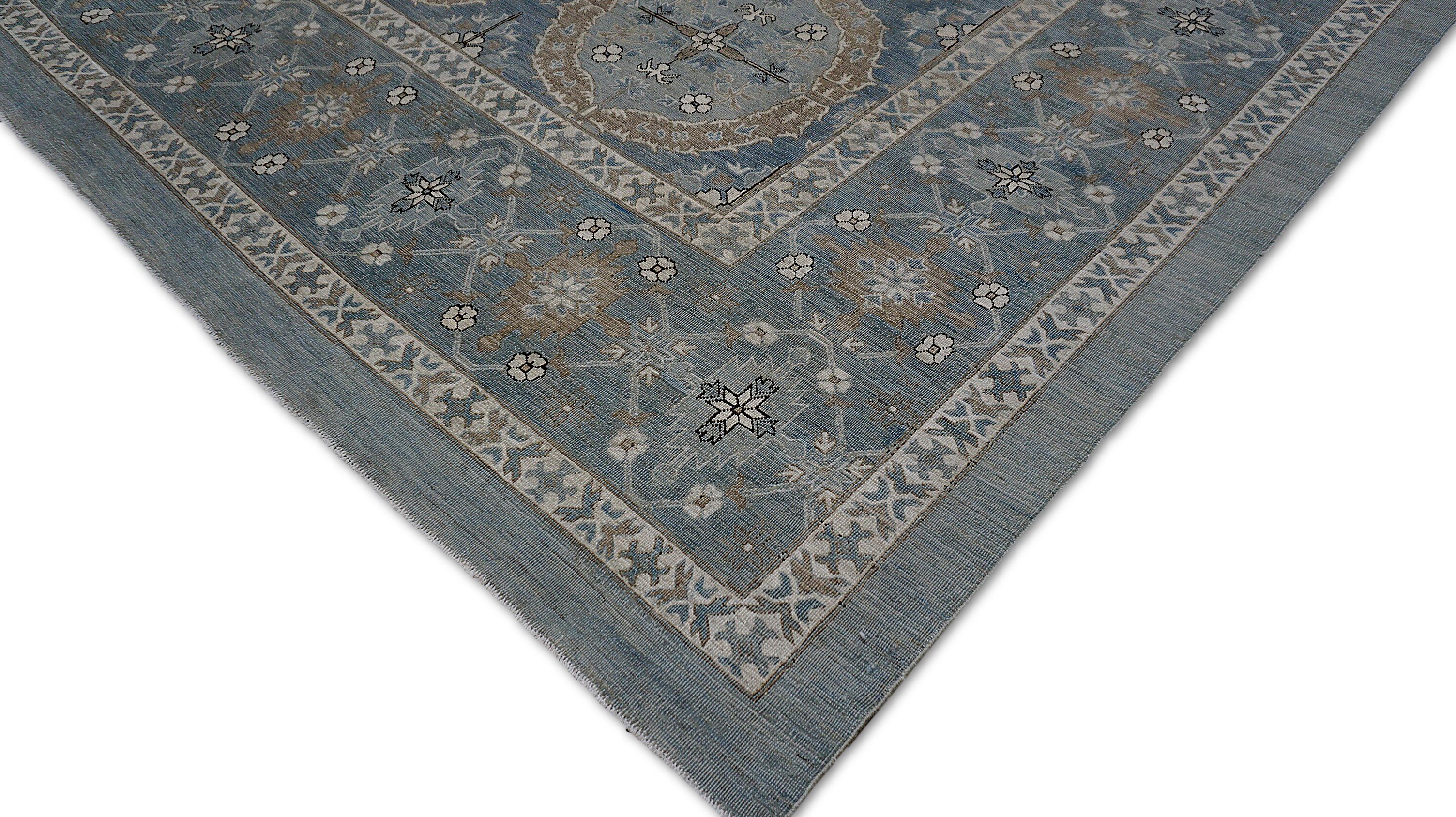 Französisch Spanisch inspiriert Blau Grau mit Taupe Wollteppich 9'x12'3'' (21. Jahrhundert und zeitgenössisch) im Angebot