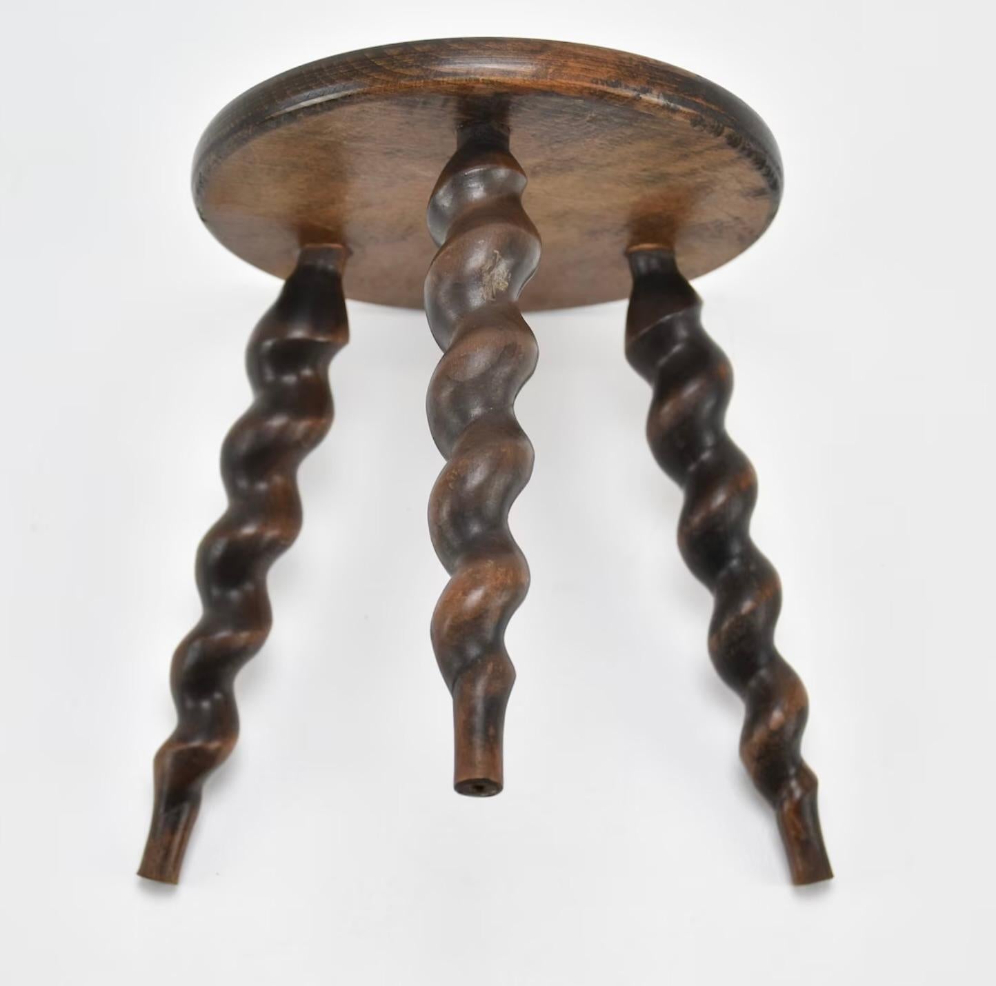 French Spiral Leg Stool In Good Condition In Los Angeles, CA