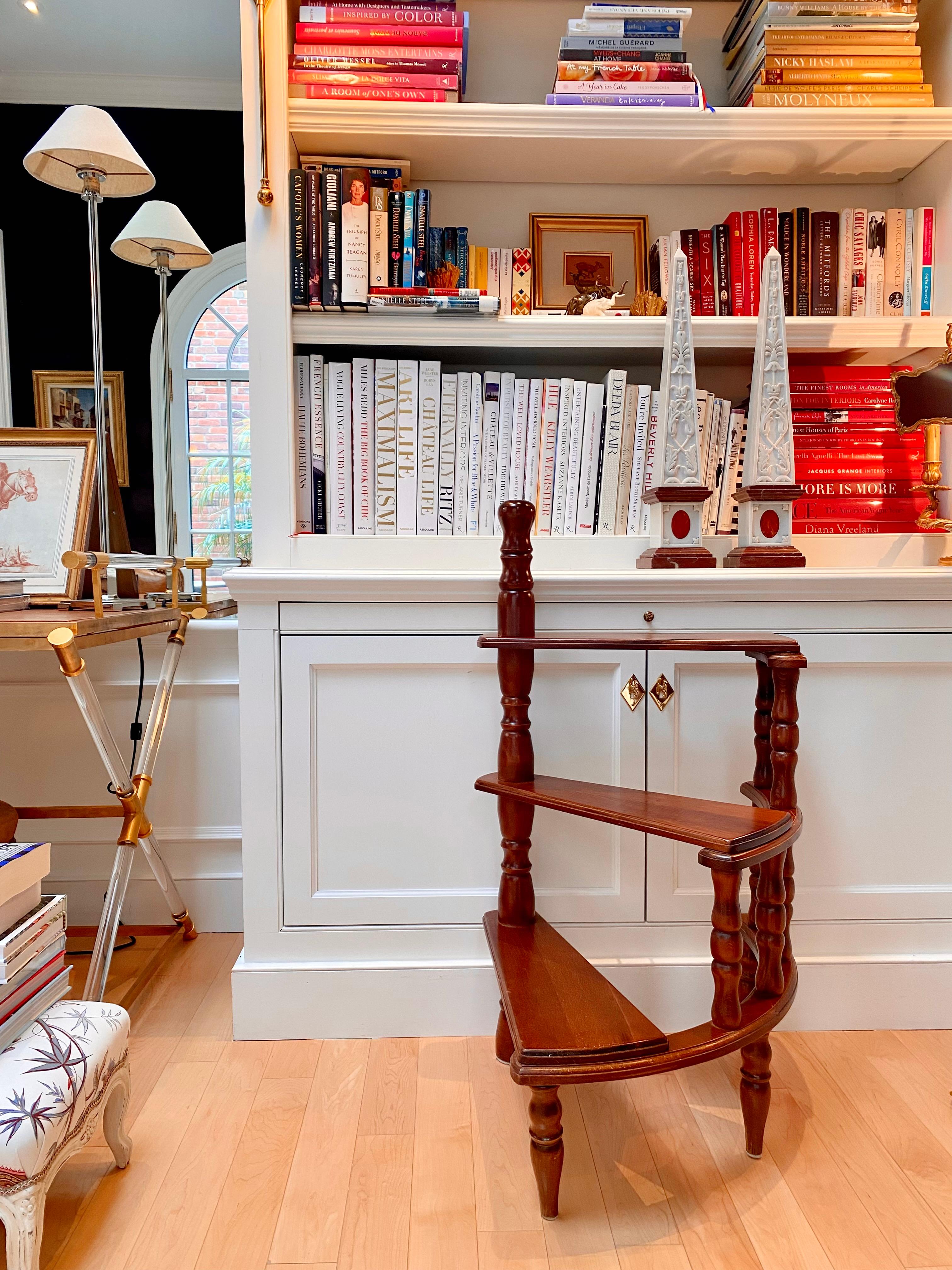 Escalier de bibliothèque français en colimaçon / escabeau, 3 niveaux en vente 12