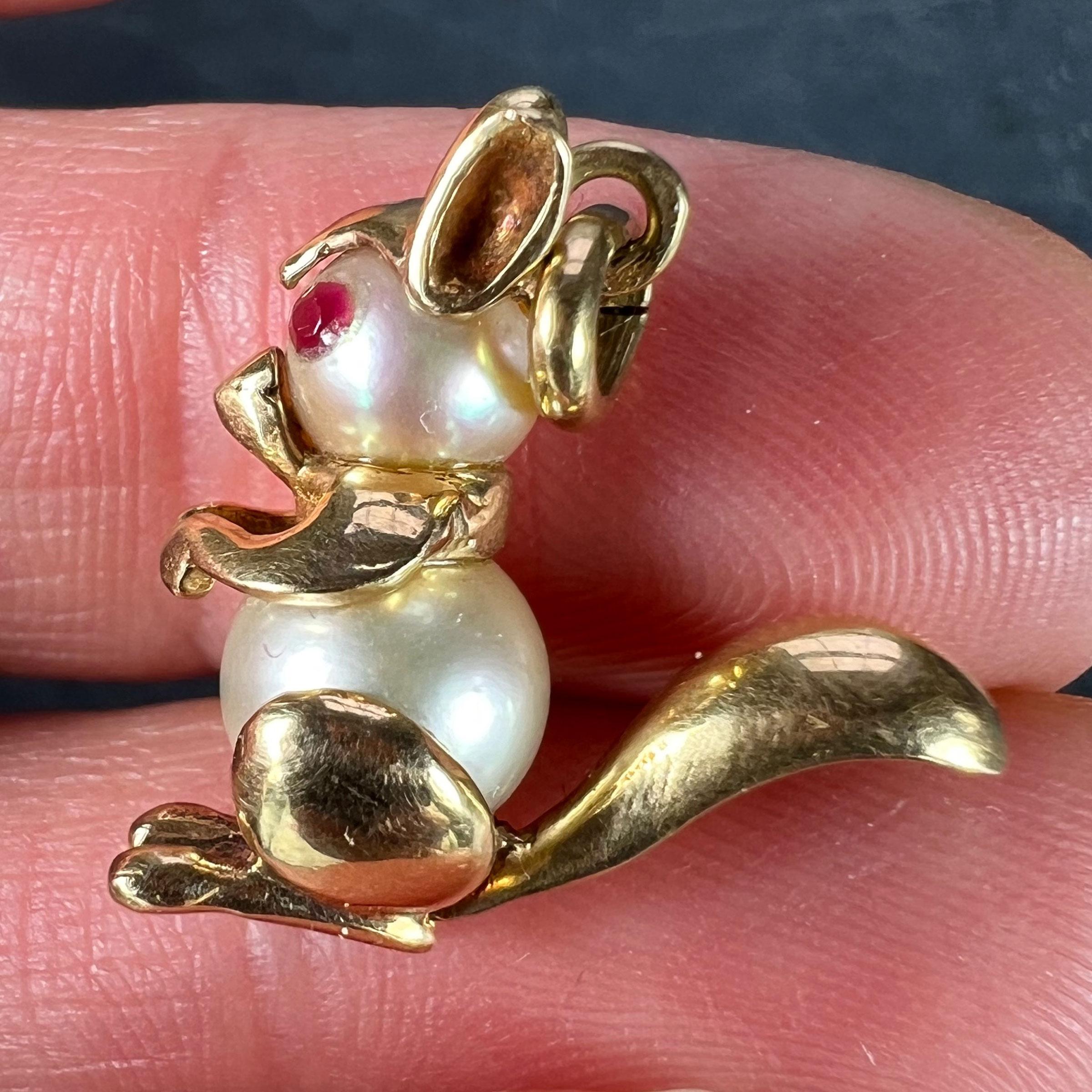French Squirrel 18K Yellow Gold Cultured Pearl Charm Pendant 9