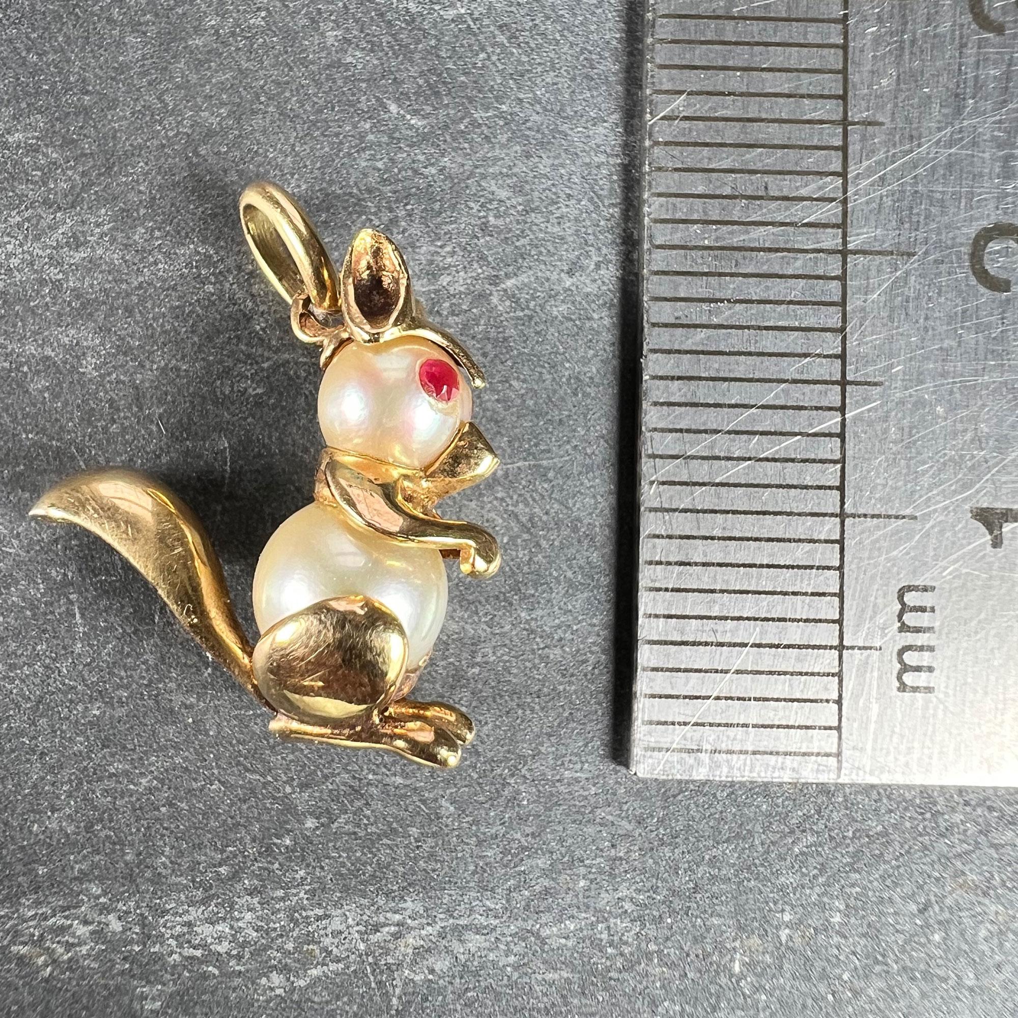 French Squirrel 18K Yellow Gold Cultured Pearl Charm Pendant 11