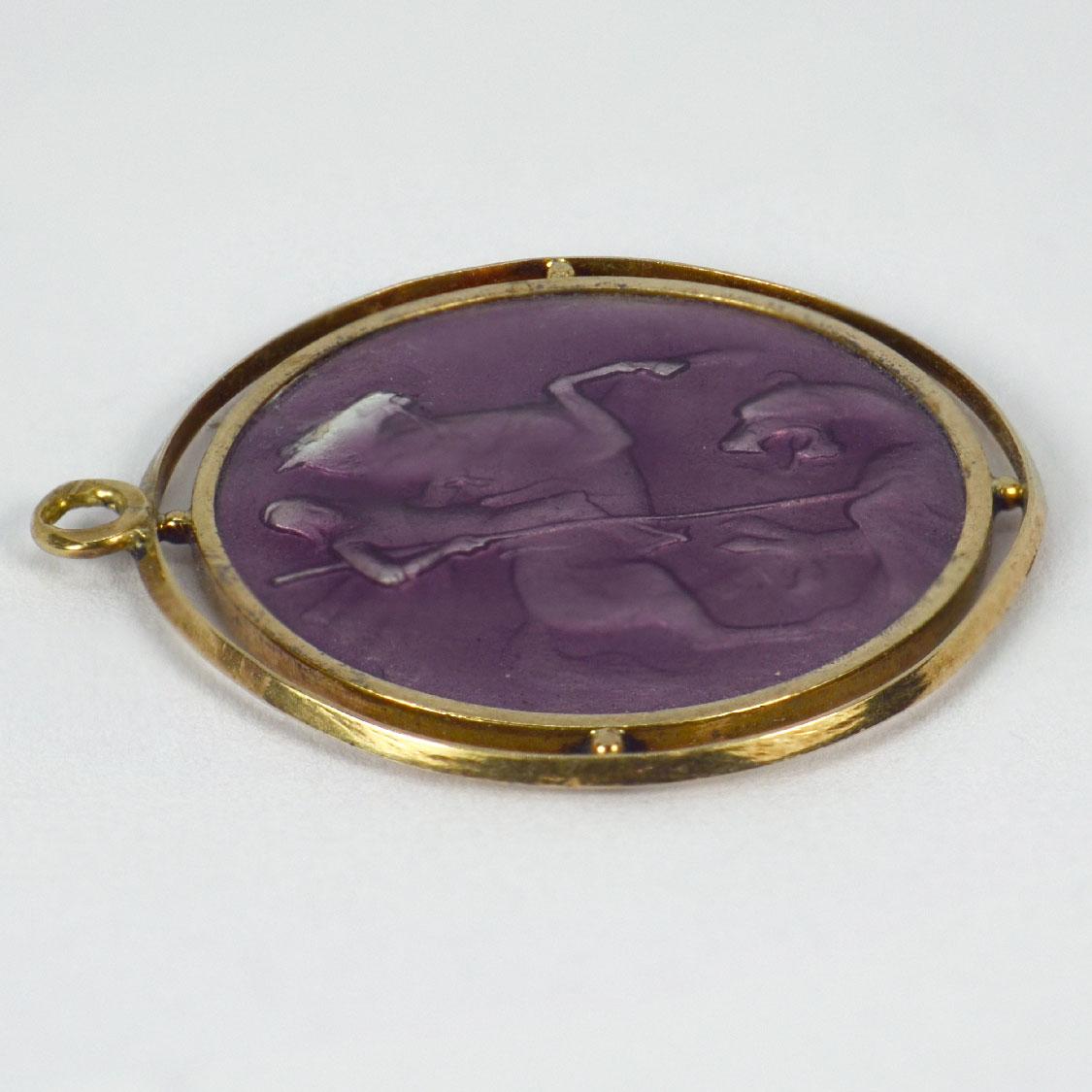 French St George Purple Enamel 18k Yellow Gold Medal Pendant In Fair Condition In London, GB
