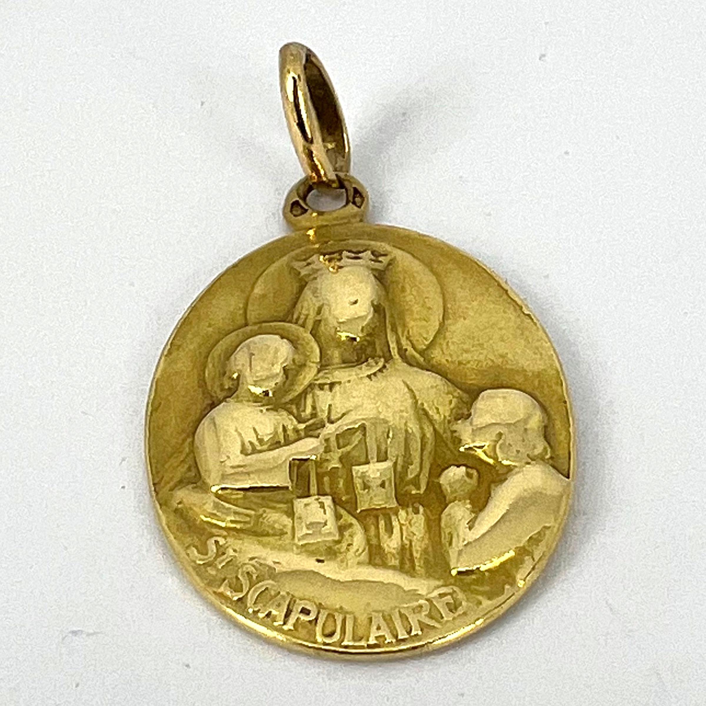 French St Scapulaire Madonna Jesus Sacred Heart 18K Yellow Gold Medal Pendant For Sale 9