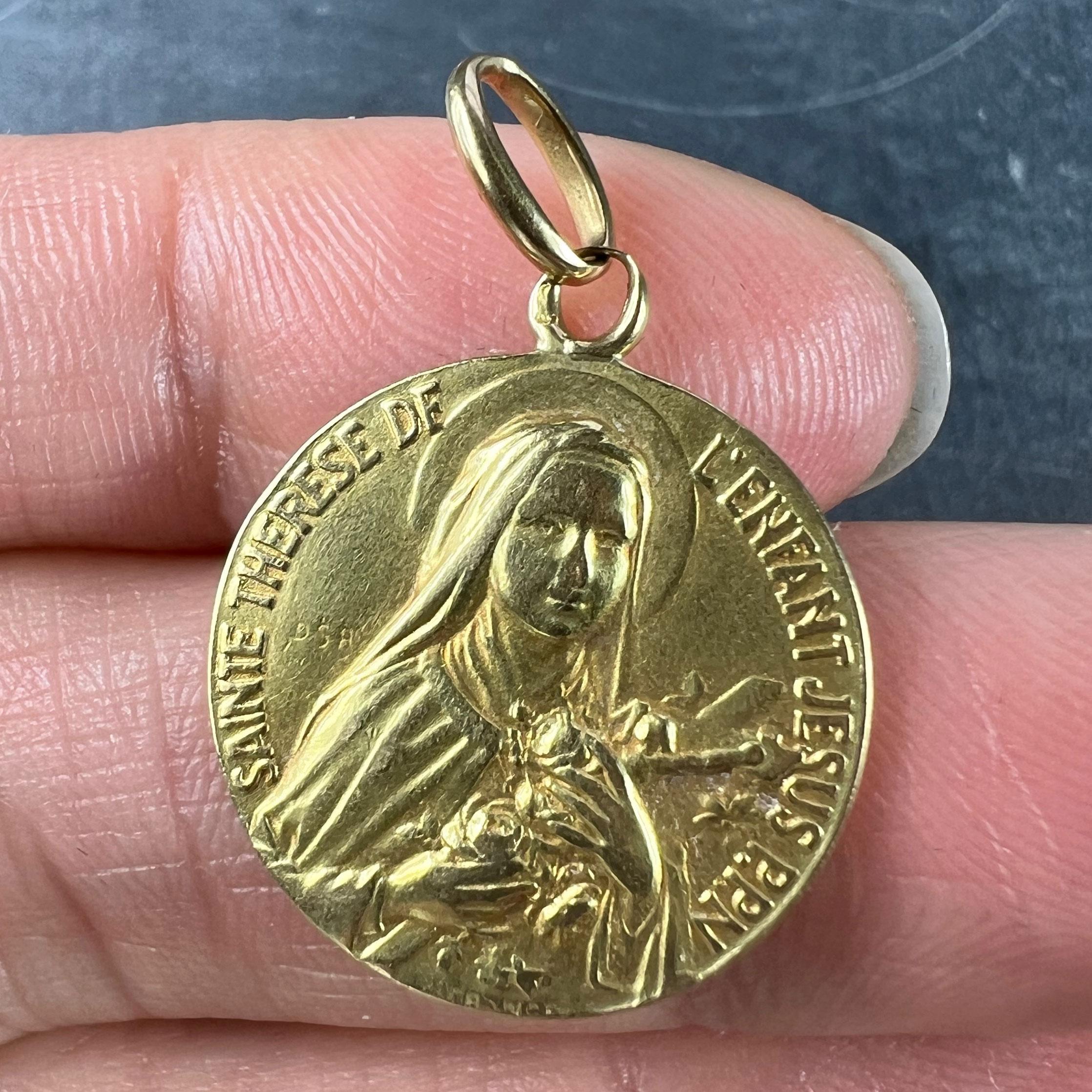 Women's or Men's French St Therese 18K Yellow Gold Religious Medal Pendant For Sale