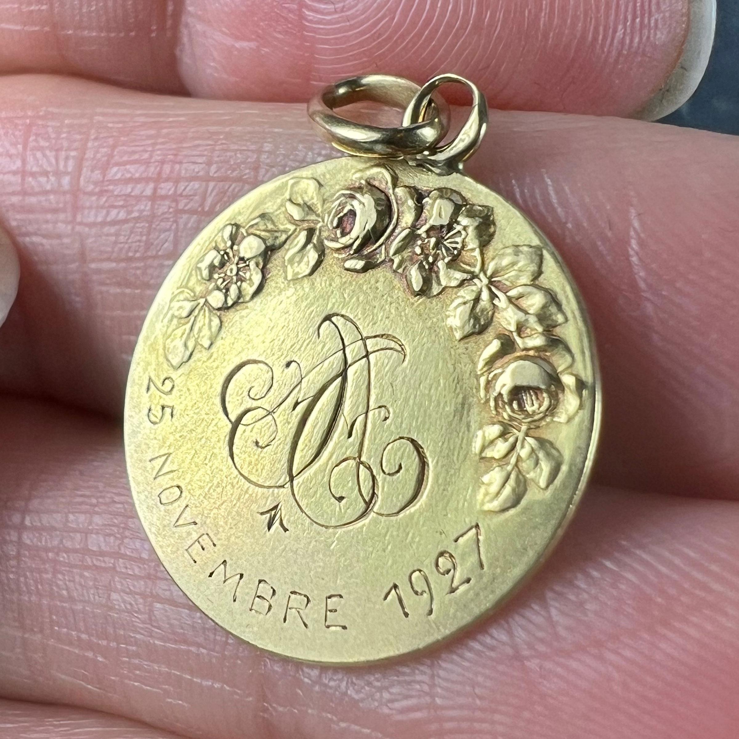French St Therese 18K Yellow Gold Religious Medal Pendant For Sale 4