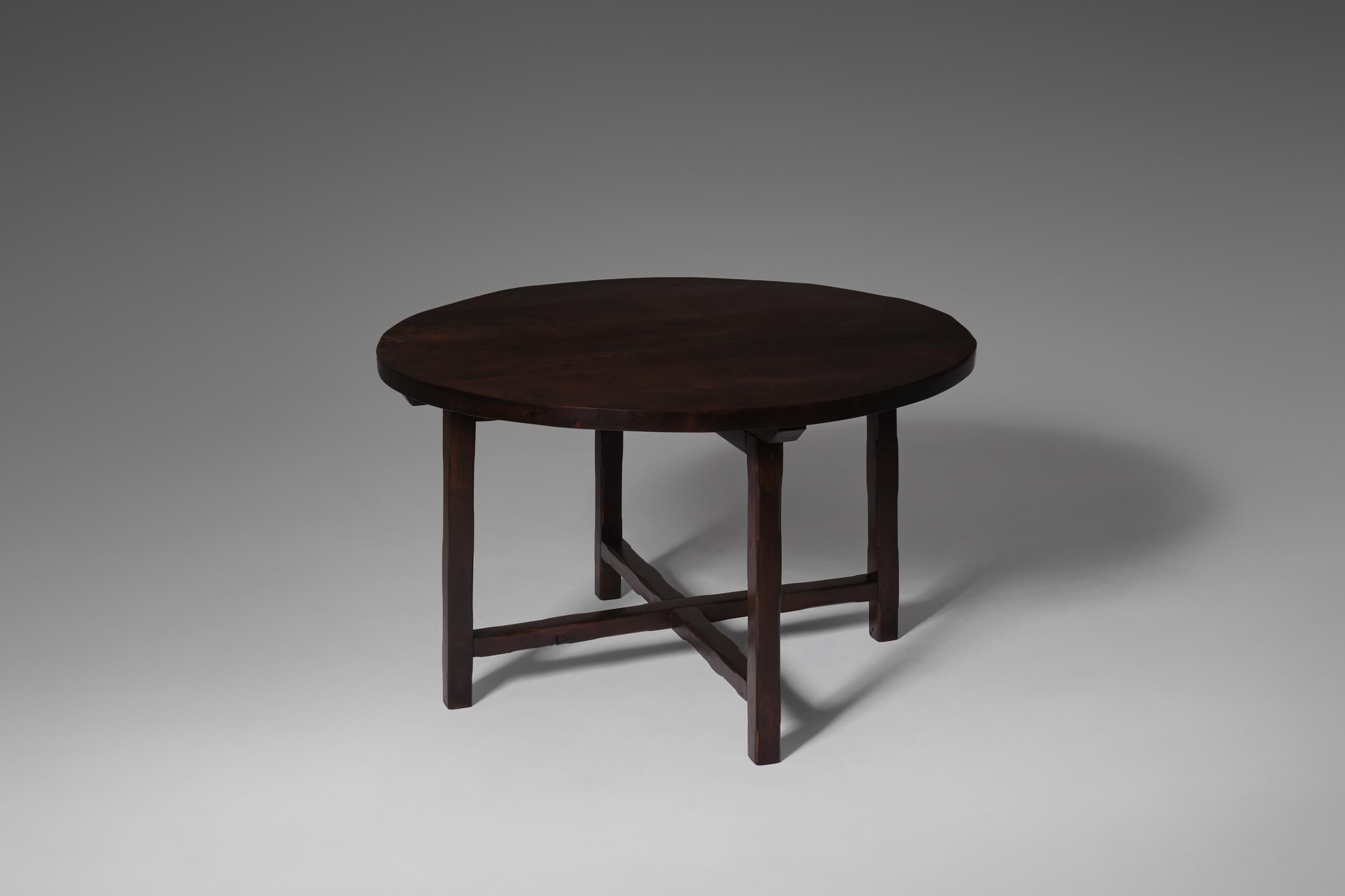 Mid-Century Modern Table et bancs incurvés en bois de frêne teinté français en vente