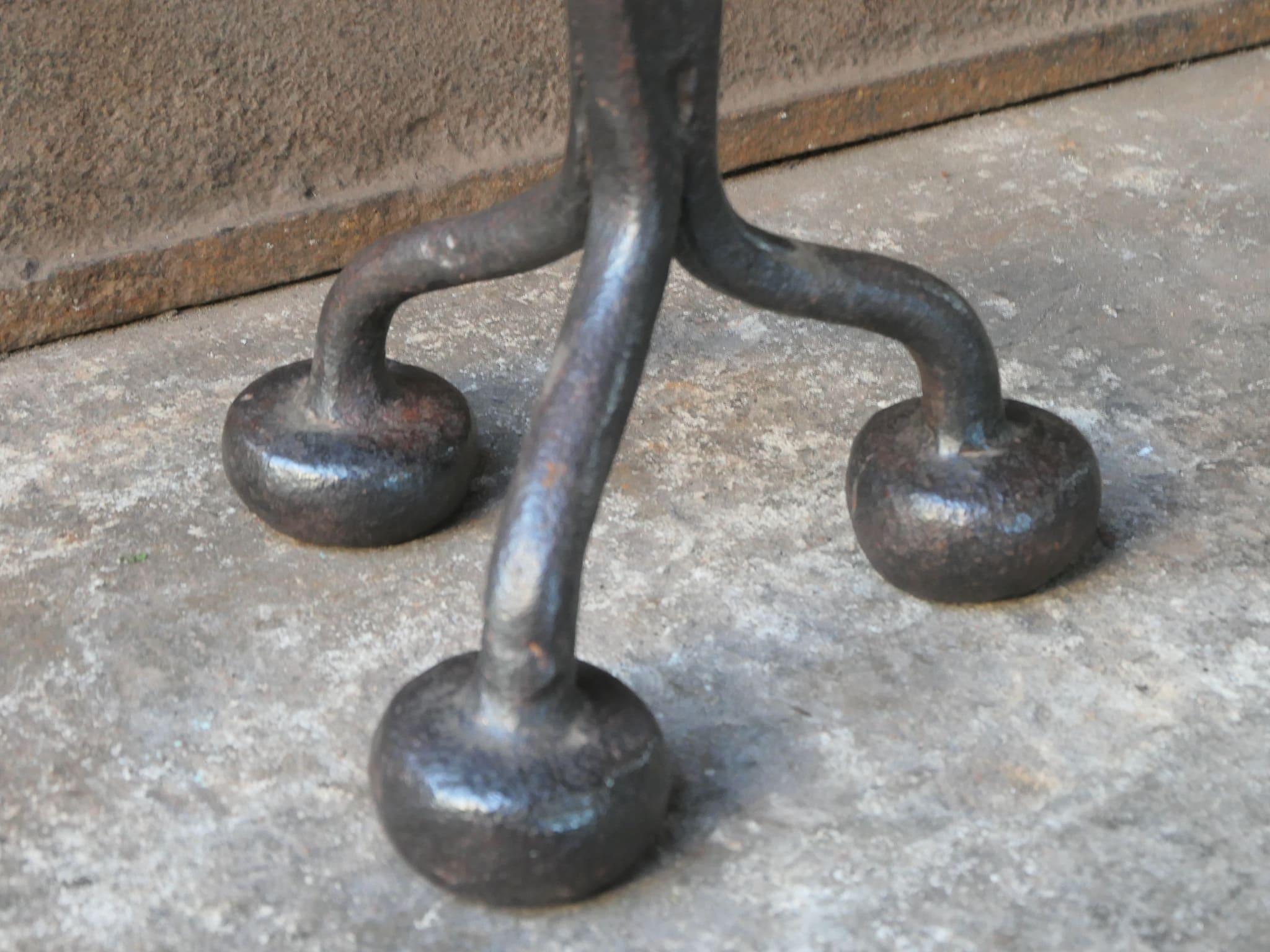Supporto francese per un frate arrosto, stile neoclassico, inizio XIX secolo. In condizioni buone in vendita a Soest, NL