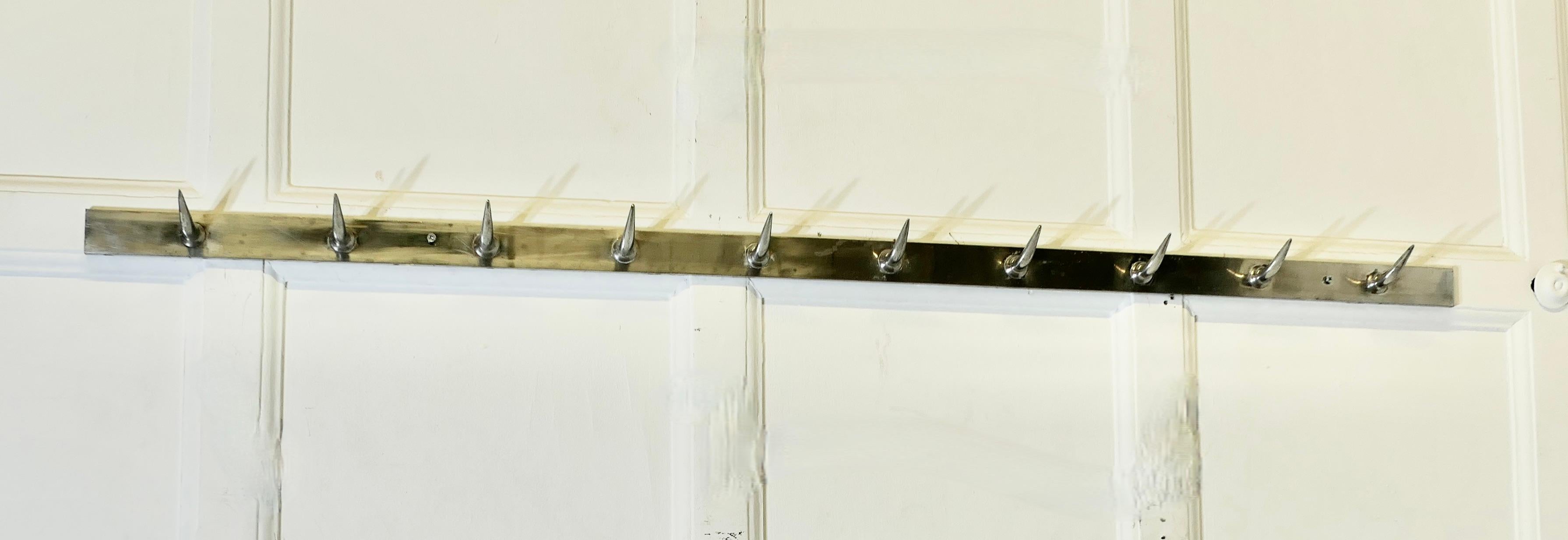 French Steel Butchers Hooks

A Great row of 10 Hooks, these hooks are in great condition and will make very useful if quirky coat hooks.
In France they are known as 
