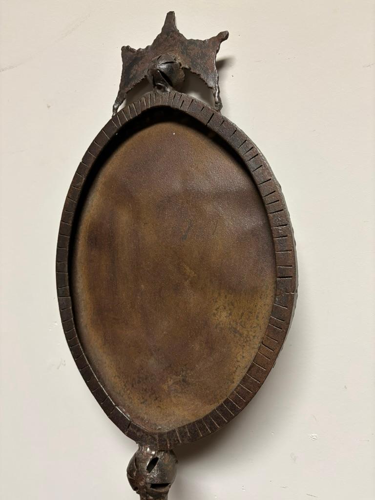 Miroir à la main français A Prop From Opheus par Jean Cocteau Bon état - En vente à Stamford, CT