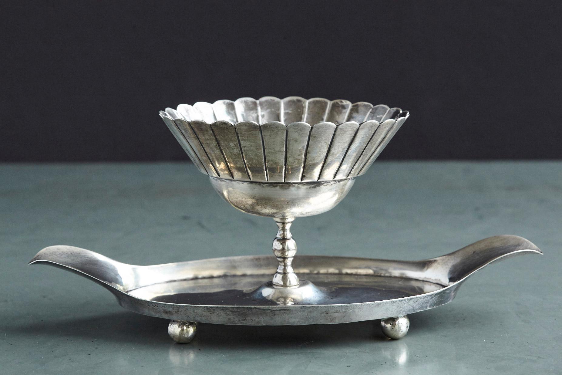 French Sterling Serving Tray with Flower Form Footed Center Bowl, circa 1960s In Good Condition In Pau, FR