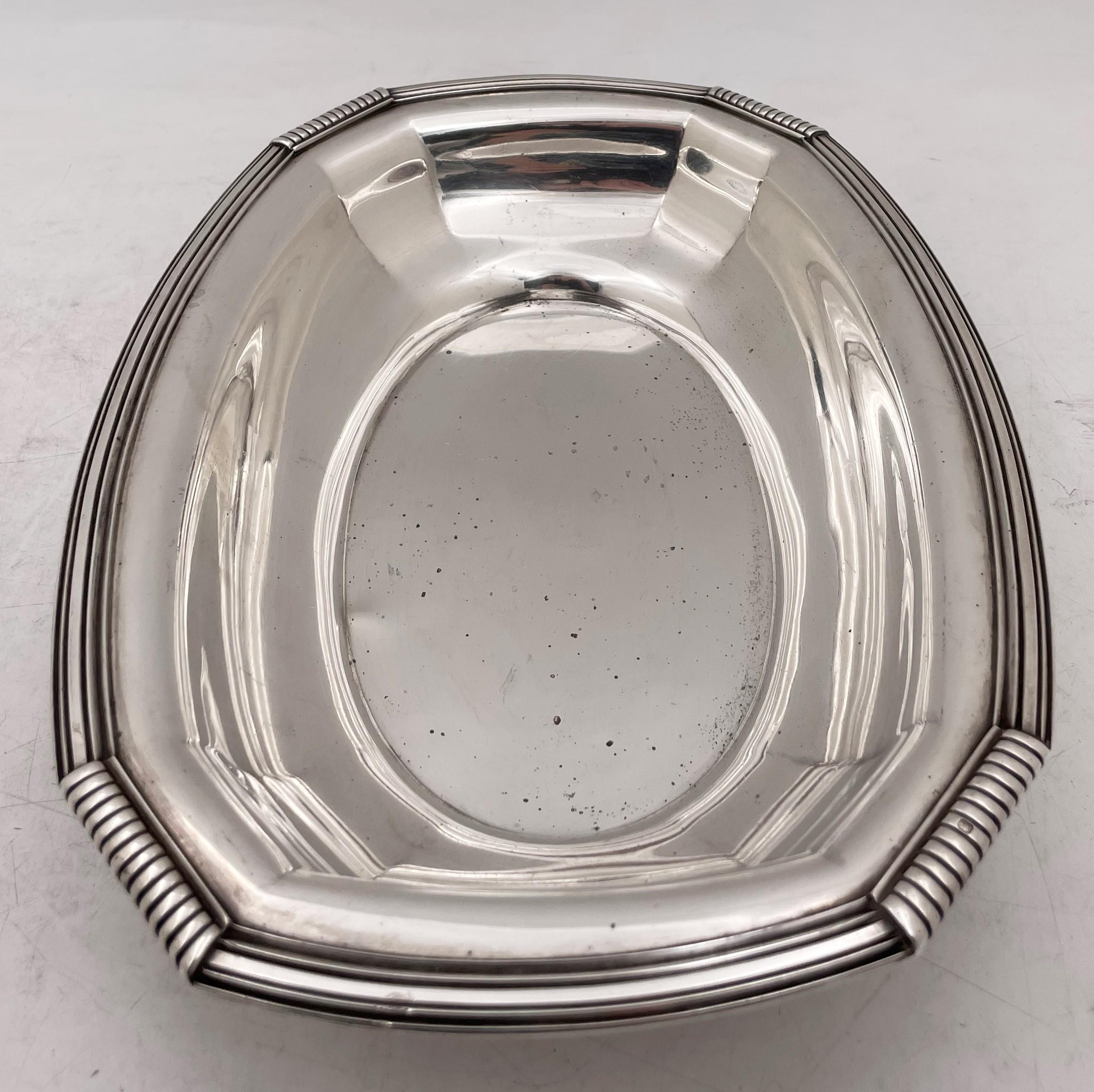 French, Sterling Silver Dish/ Bowl in Art Deco Style In Good Condition For Sale In New York, NY
