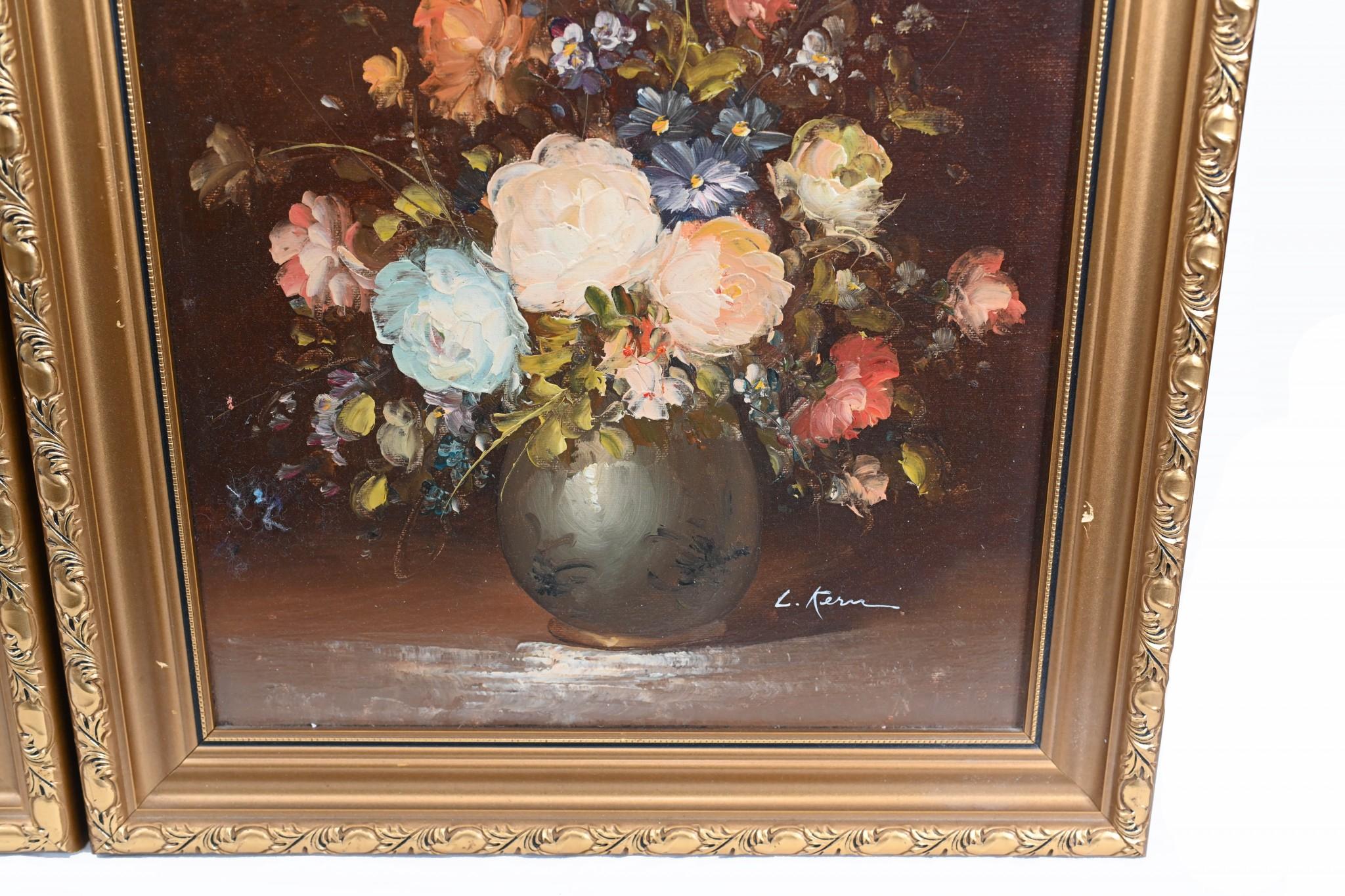 French Still Life Oil Paintings Pair Floral Art Gilt Frame For Sale 4