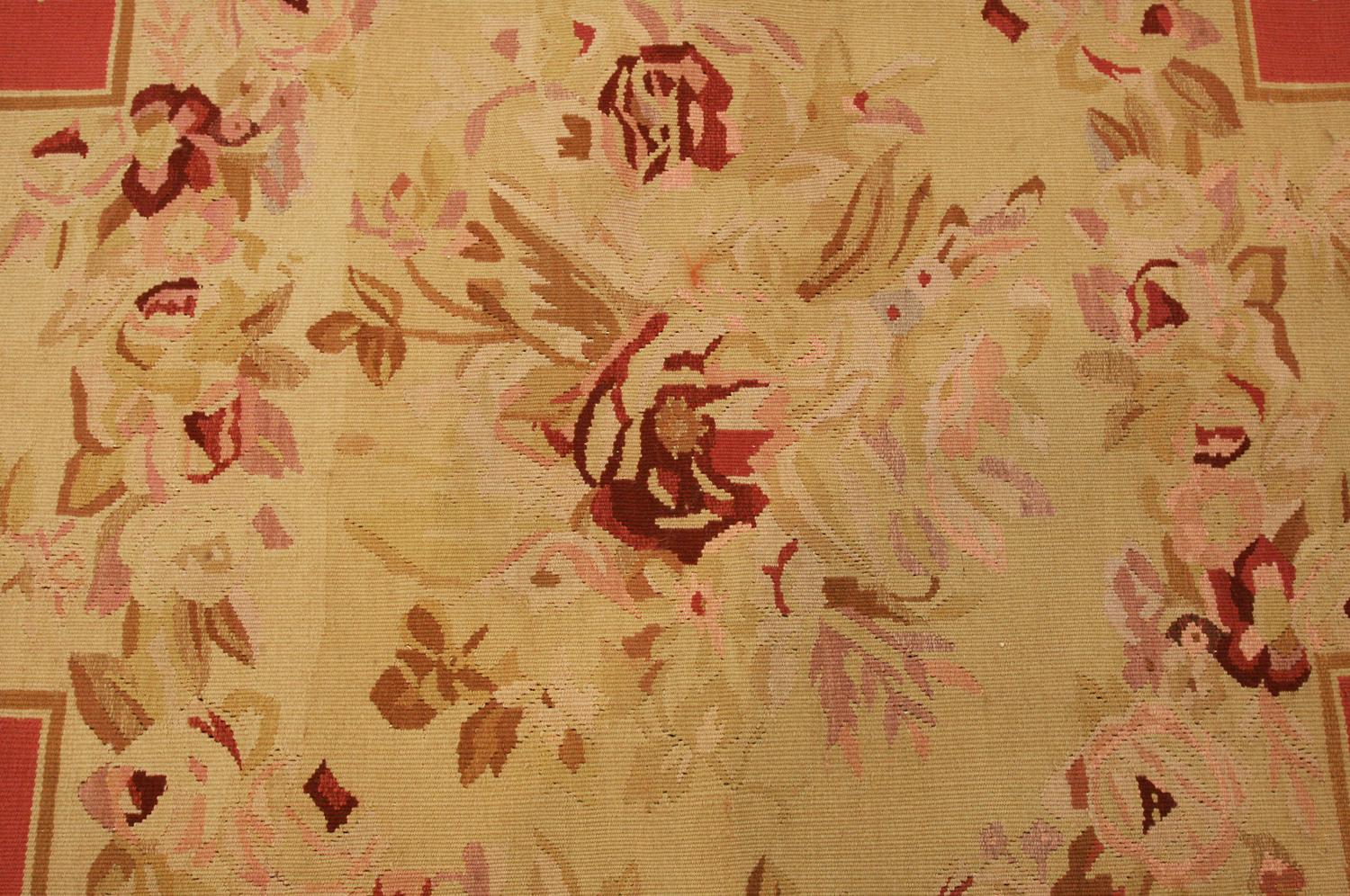 Chinese French Stlye Flat-weave Aubusson Rug with Floral Design, 21st Century