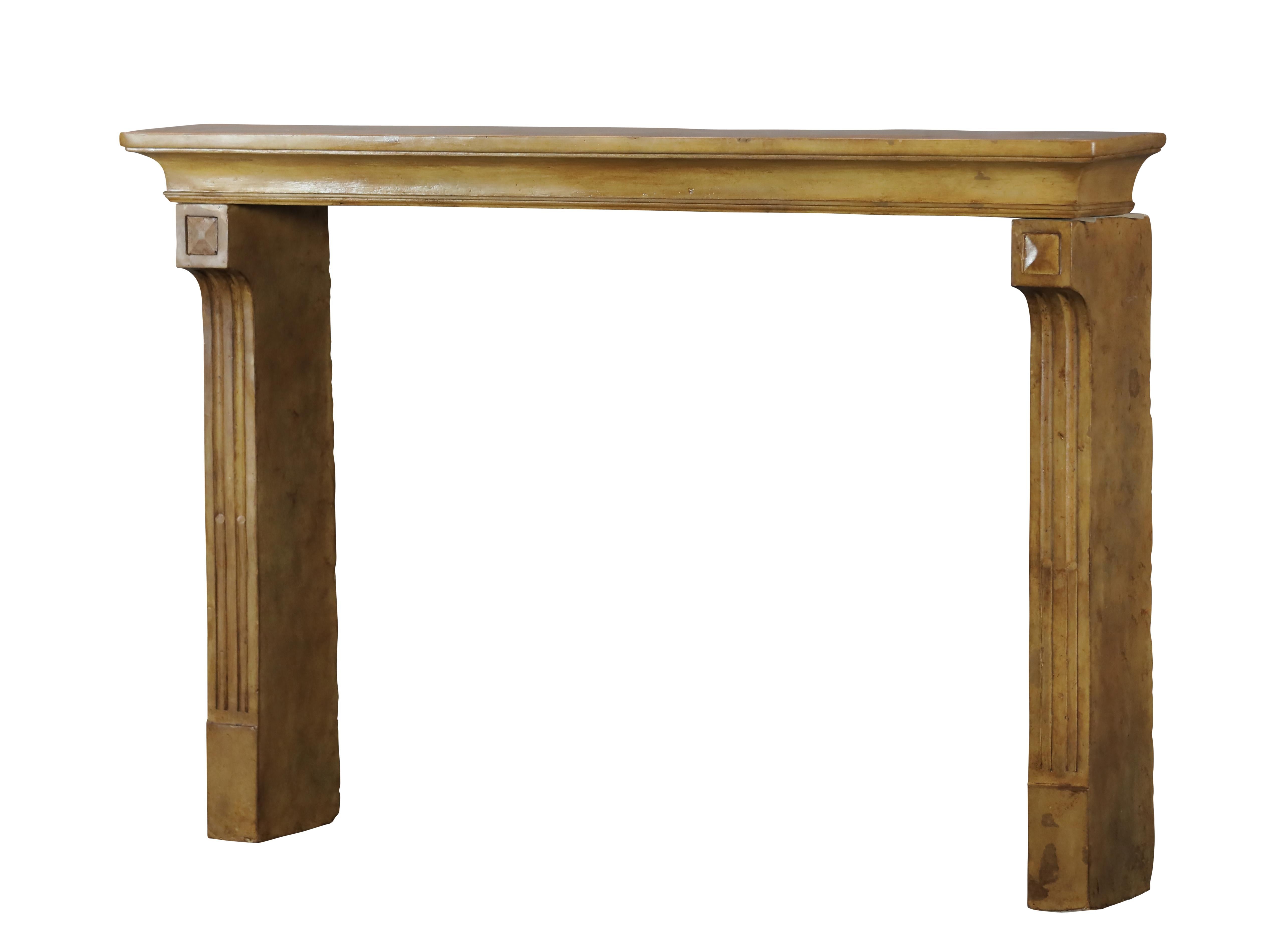 Französischer Kaminsims aus Stein für Cosy Interior Decor, Wood Look im Angebot 10