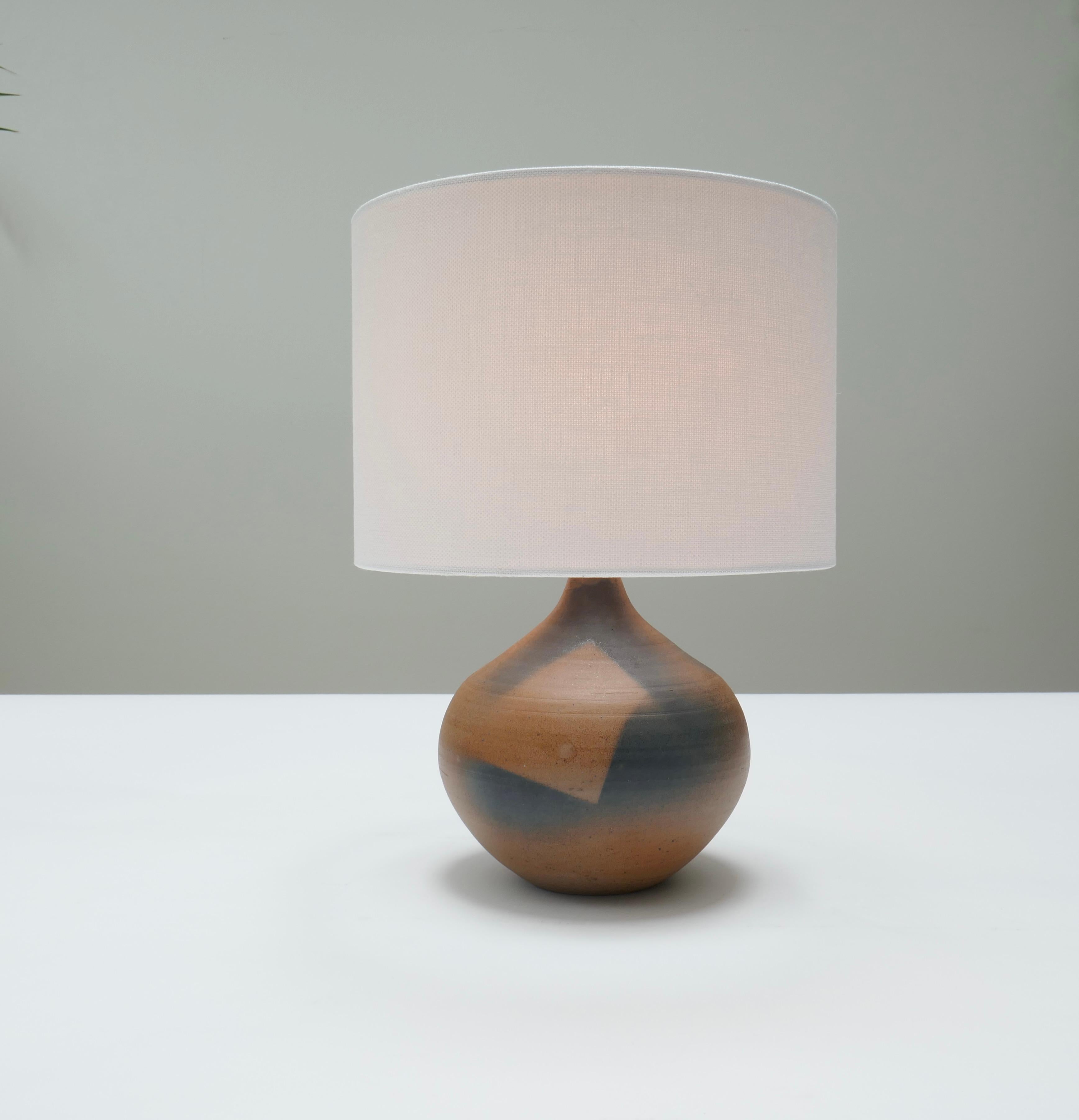 French Stoneware Table Lamp In Good Condition For Sale In London, GB