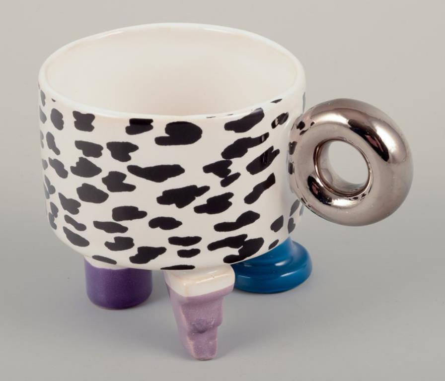 Ceramista de taller francés. Cuatro pares de tazas de café en loza en Excelente estado para la venta en Copenhagen, DK
