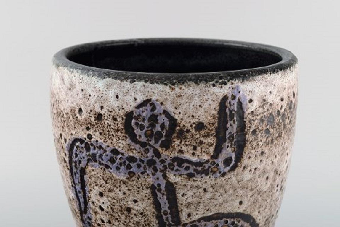 French Studio Ceramist, Large Vase in Glazed Ceramics Decorated with Dancers In Good Condition For Sale In Copenhagen, DK