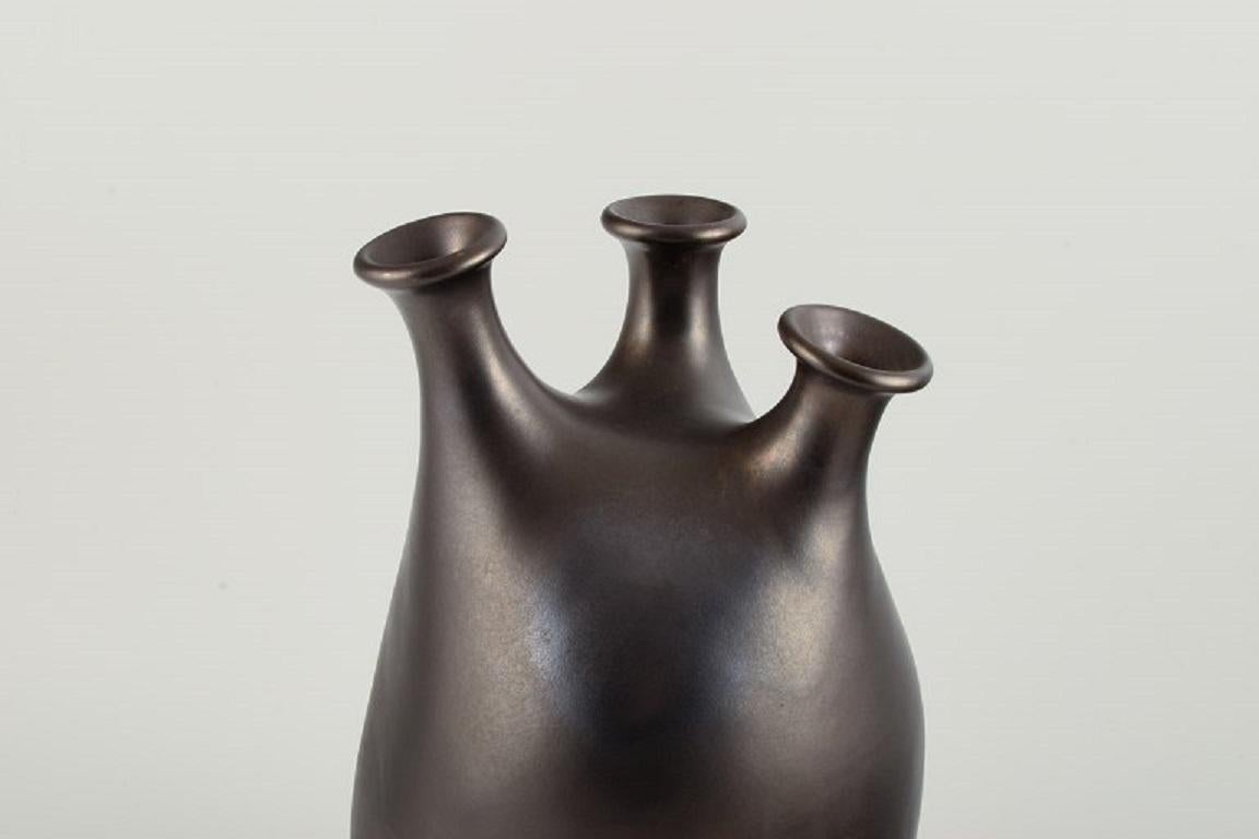 French studio ceramist. Unique vase in glazed stoneware. 
Late 1900.
Large modernist ceramic vase in high quality. With room for three long stems.
Measurements: H 33.5 cm. x D 20.0 cm.
In excellent condition.
Unsigned.