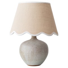 Lámpara de mesa francesa de gres Studio Pottery, moderna orgánica de mediados de siglo