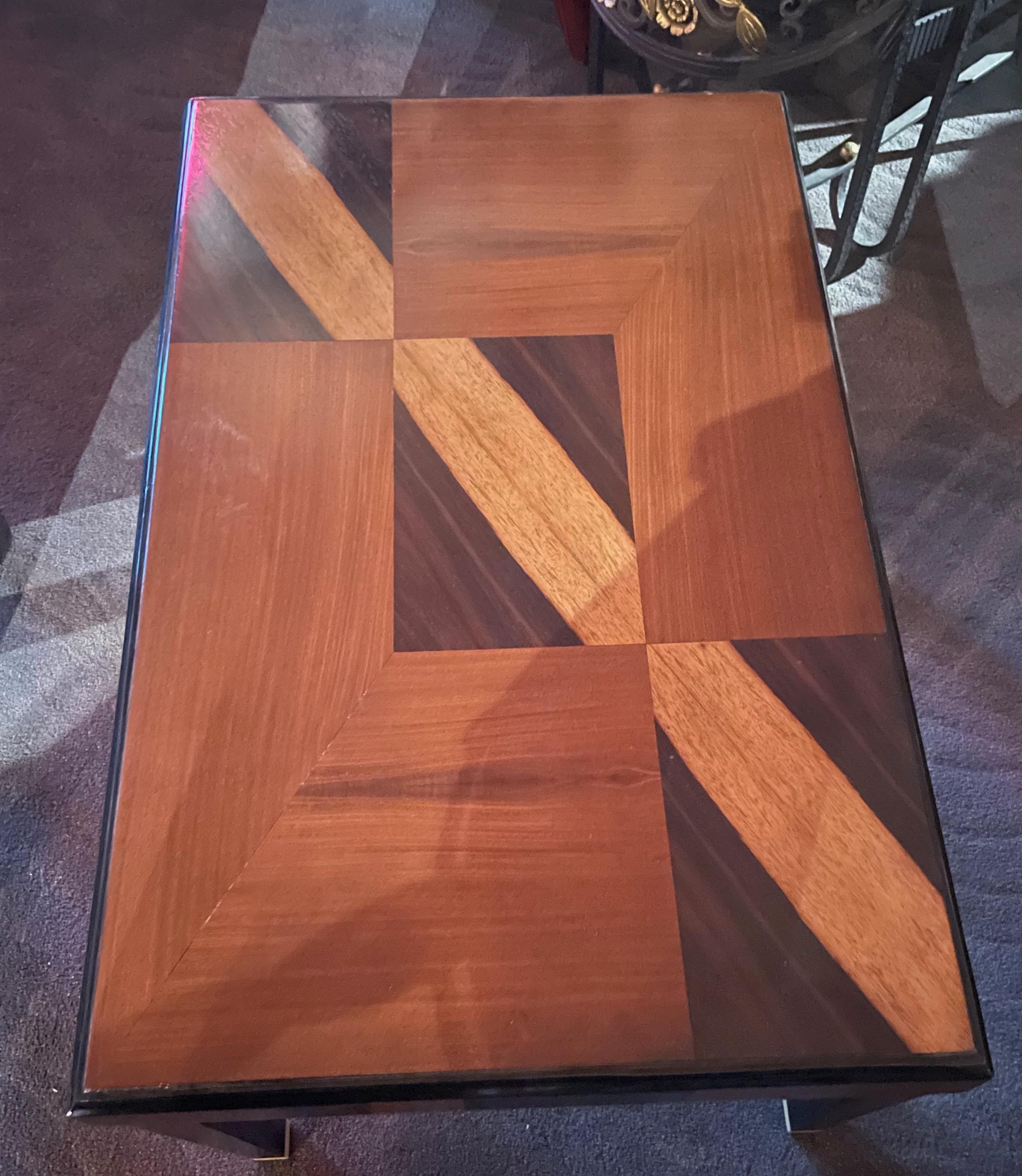 French Style Art Deco Coffee Side Table Marquetry For Sale 1
