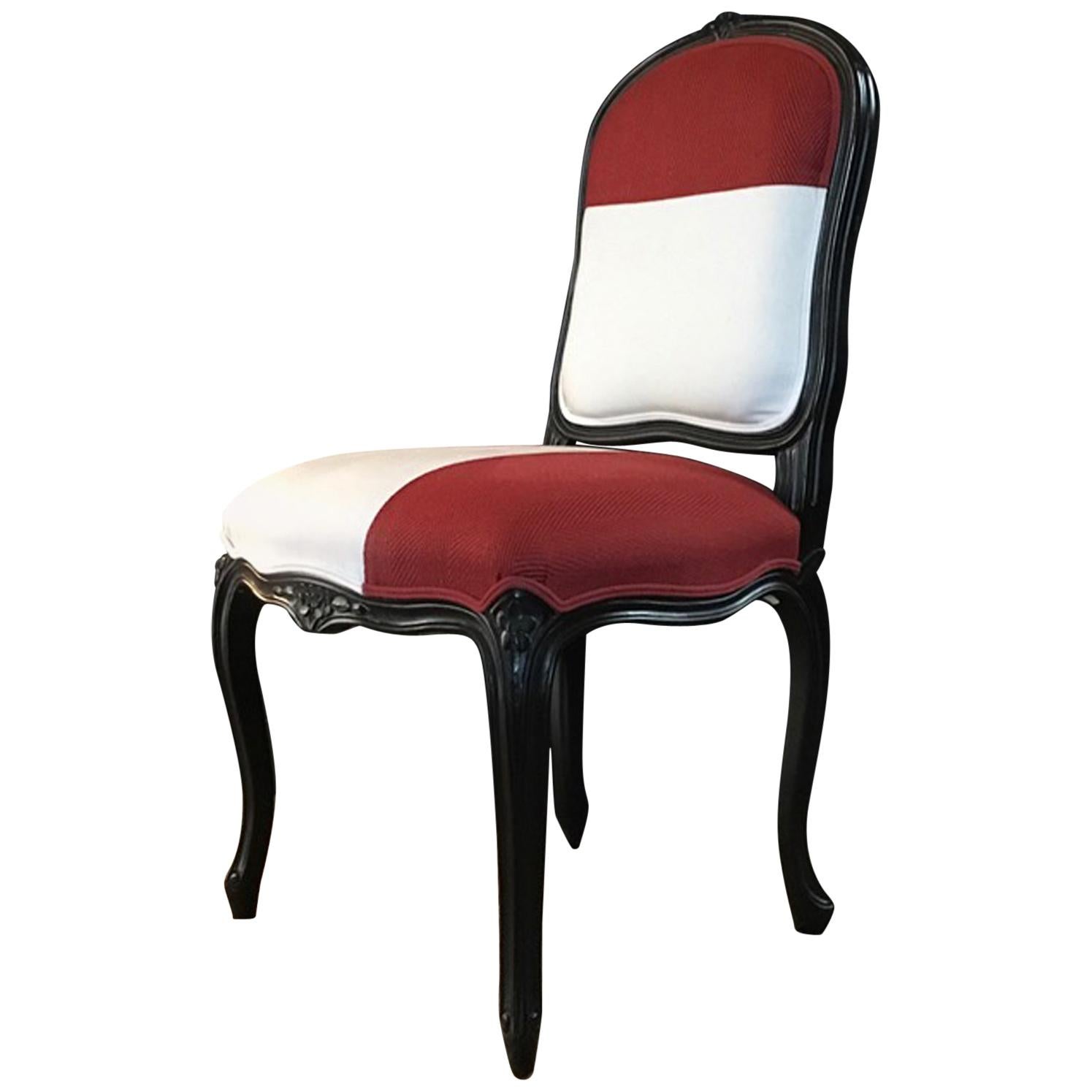 French Provincial Lacquered Black Wood Dining Chair Upholstered Red and White For Sale