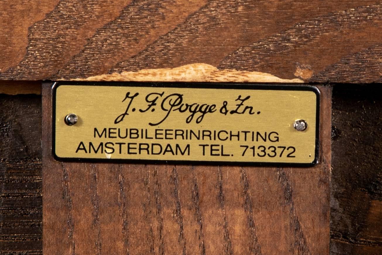 Commode de style français en marqueterie de bombe avec dessus en marbre par J.F. Pogge:: Amsterdam 4