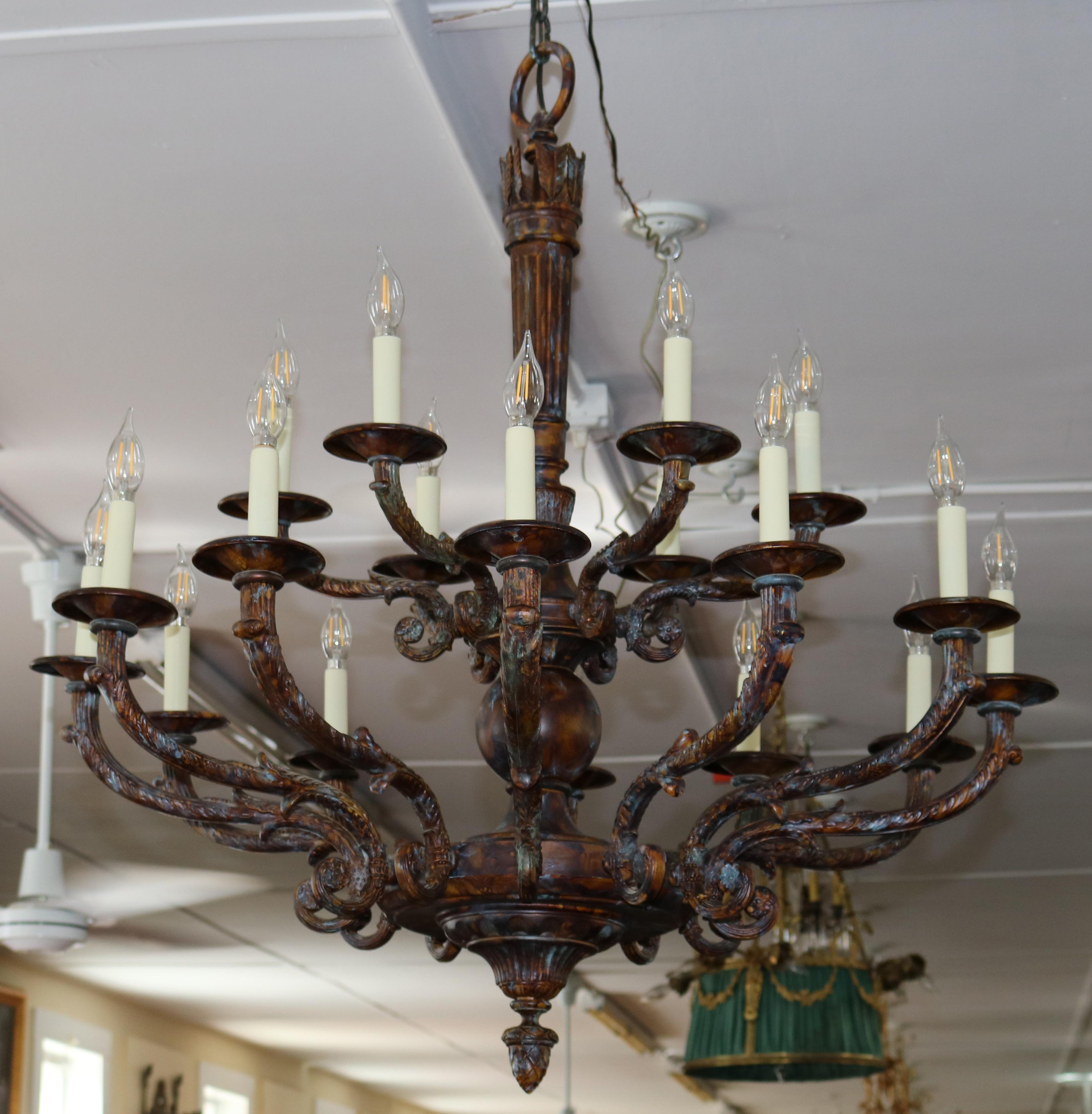 ​French Style Bronze 18 Light Chandelier By Mariner Model 18430 Royal Heritage

Dimensions : 42