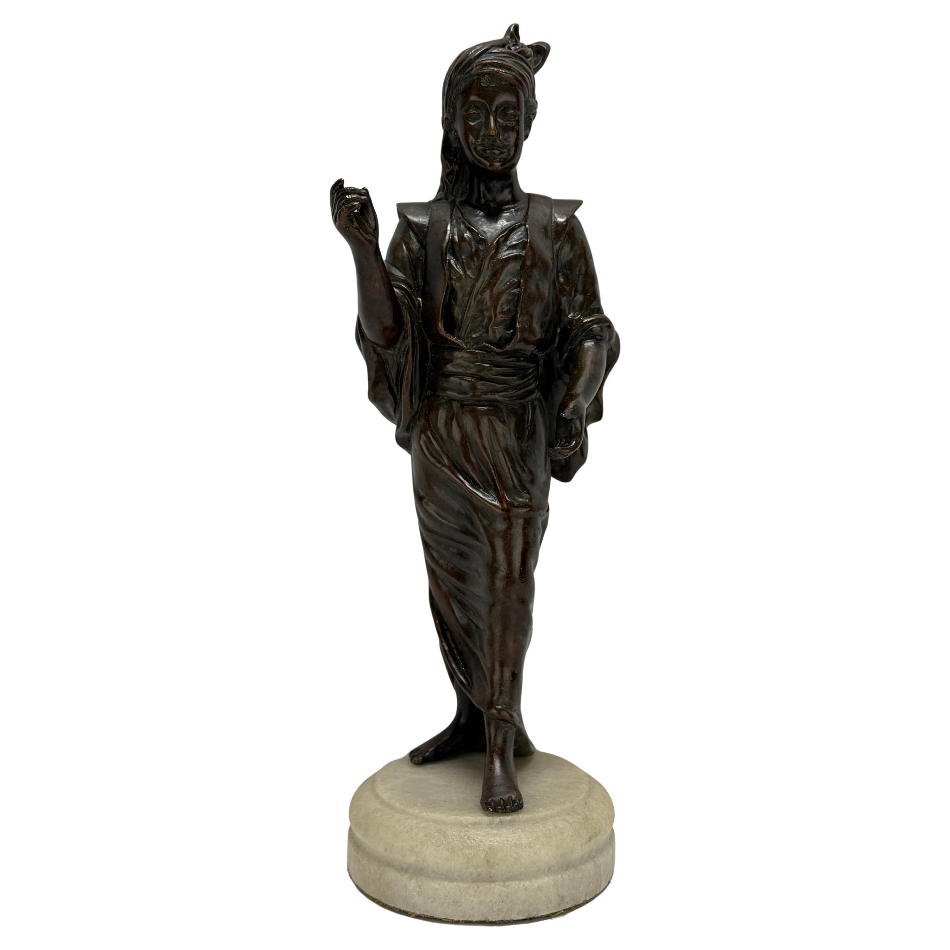Escultura Orientalista de Bronce Estilo Francés sobre Base de Mármol Estilo de Picault