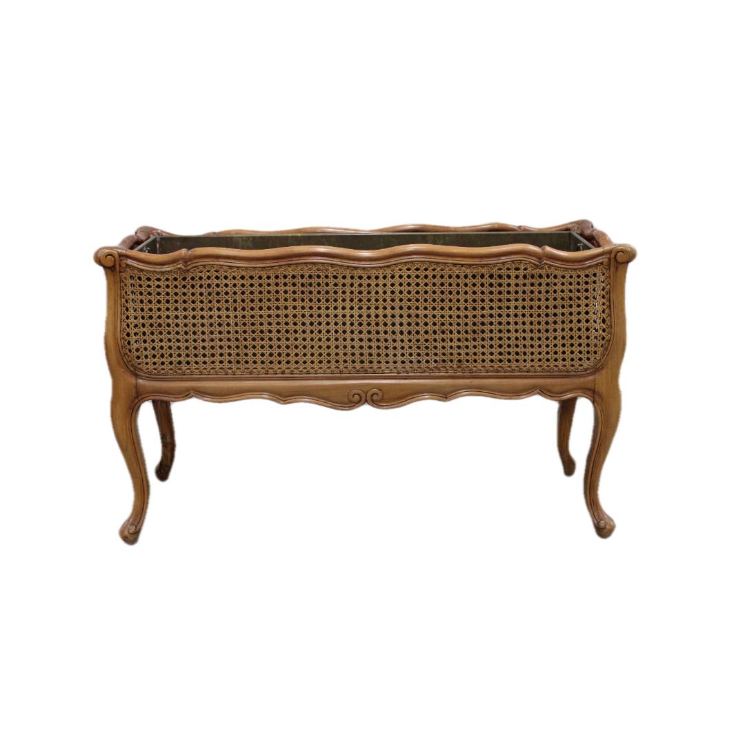 French Style Caned Planter w/ Metal Insert 4