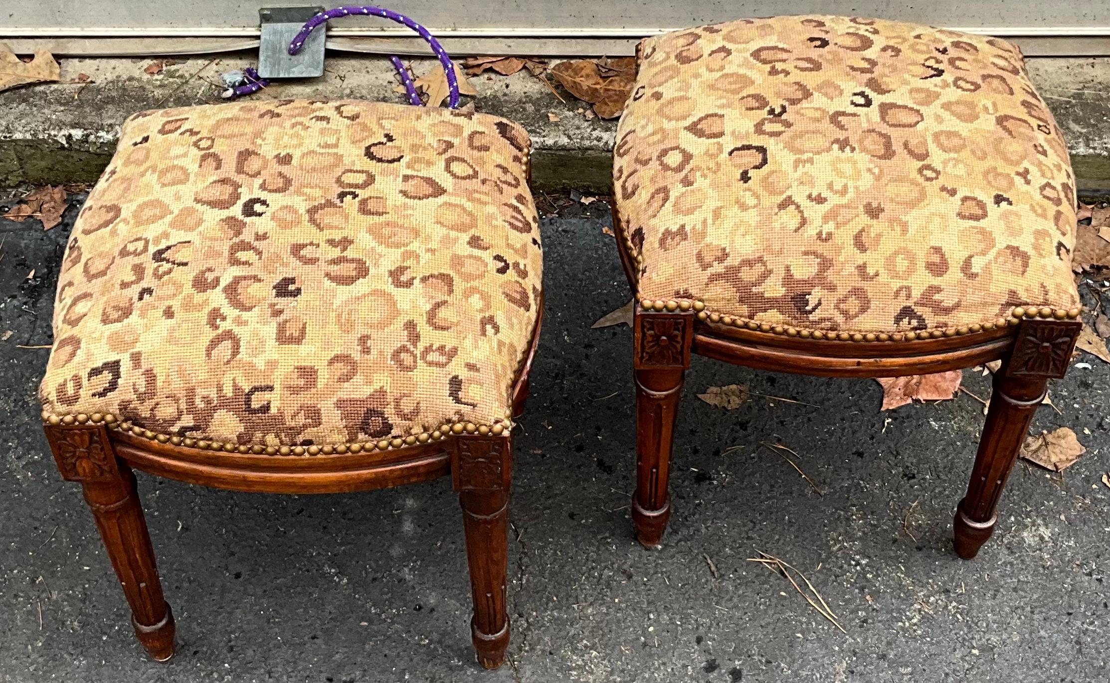 Louis XVI French Style Carved Fruitwood Ottomans in Needlepoint Leopard, Pair For Sale