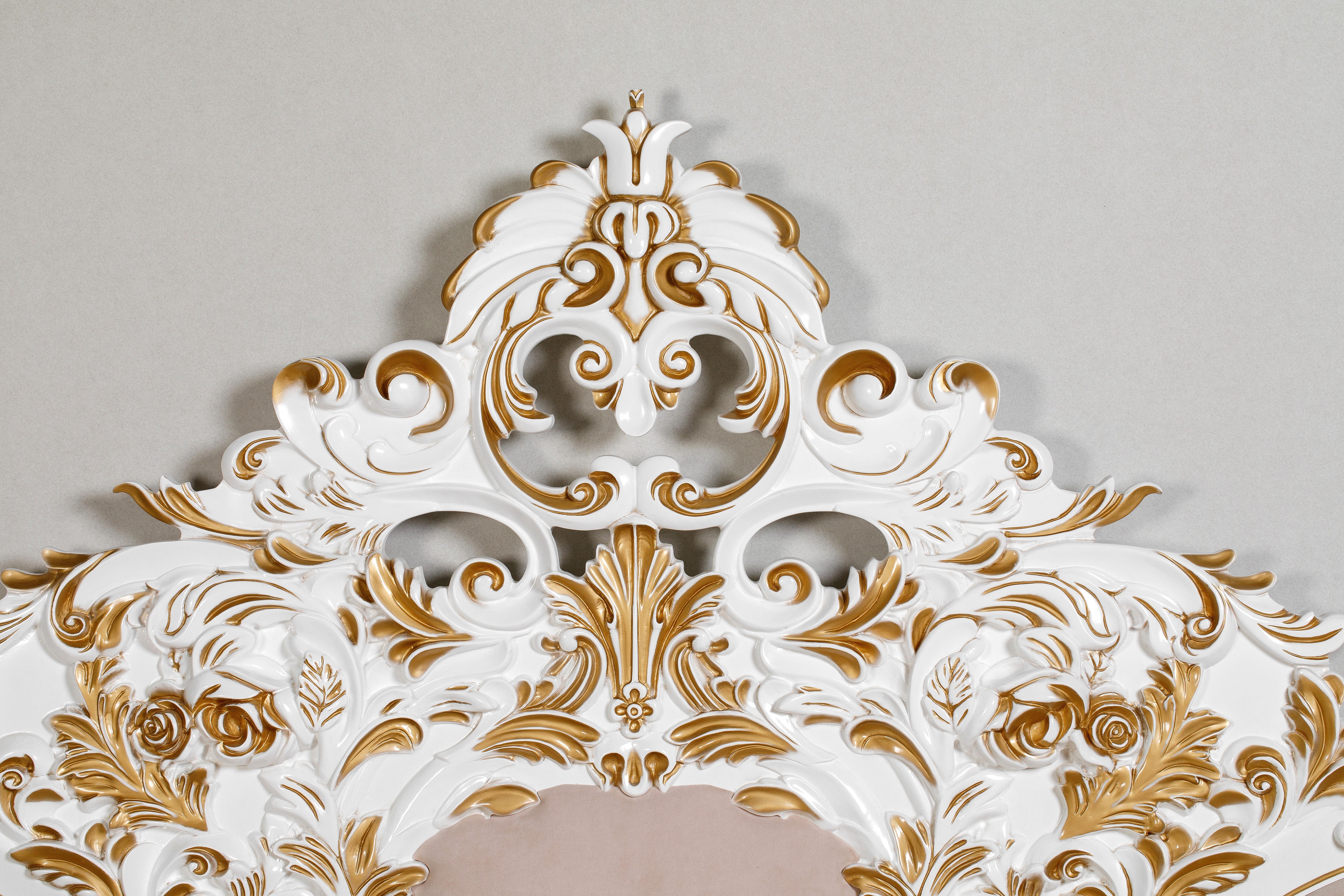 French Style Contemporary Solid Wood Carved Gold and White King Bedframe In New Condition For Sale In Naperville, IL