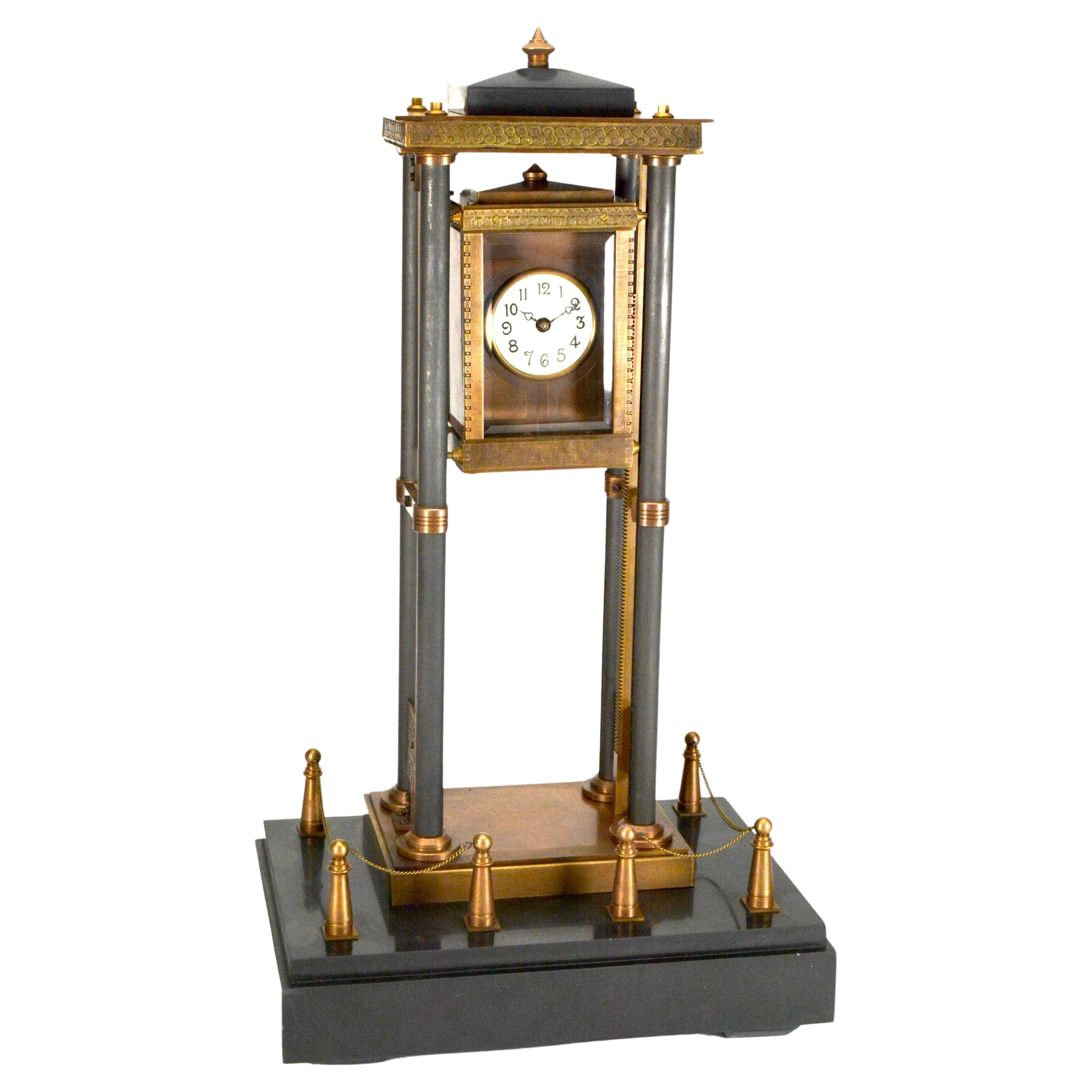 Reloj industrial de bronce con ascensor industrial de estilo francés que cae por gravedad