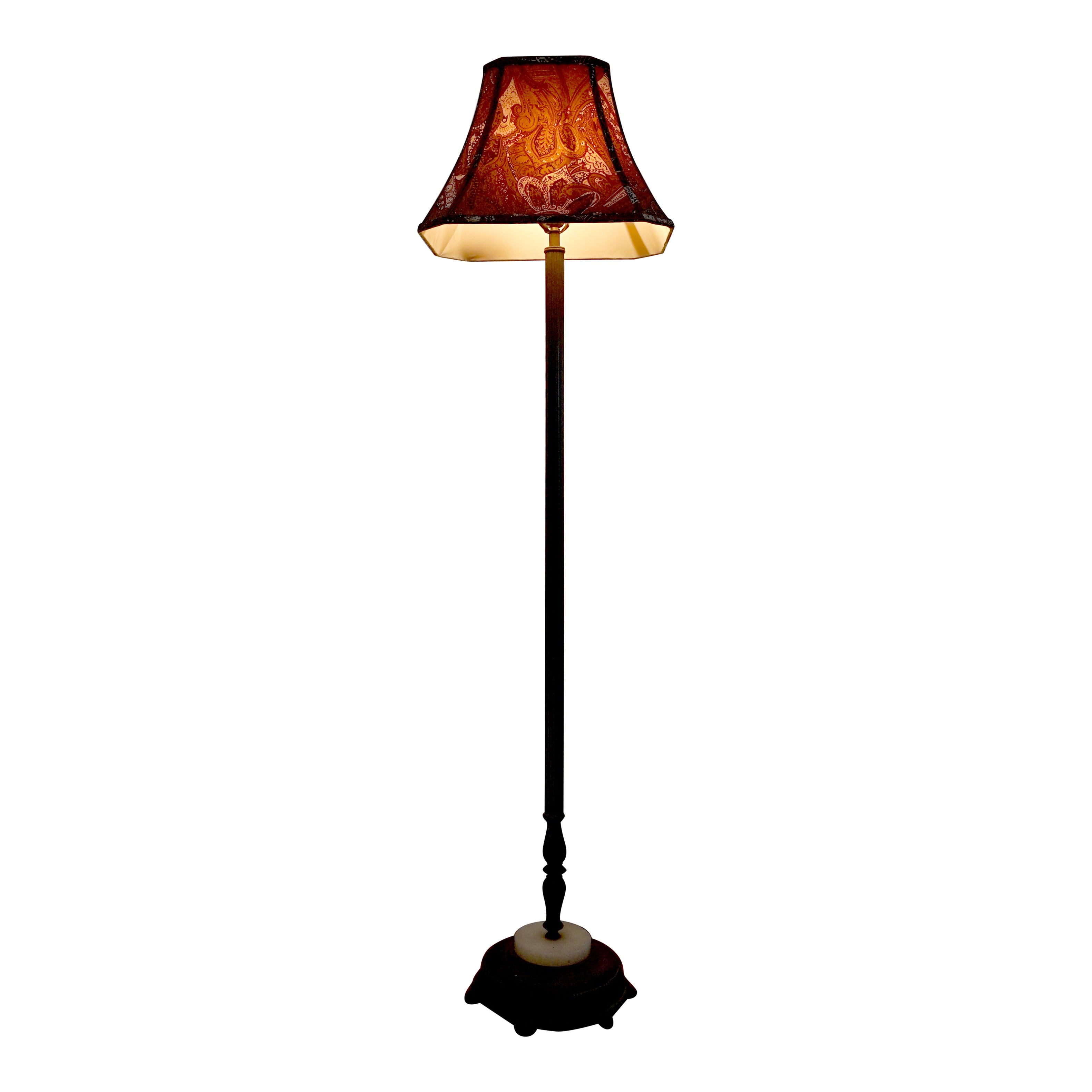 Lampadaire de style français dans le goût français avec une base en albâtre ou en marbre en vente