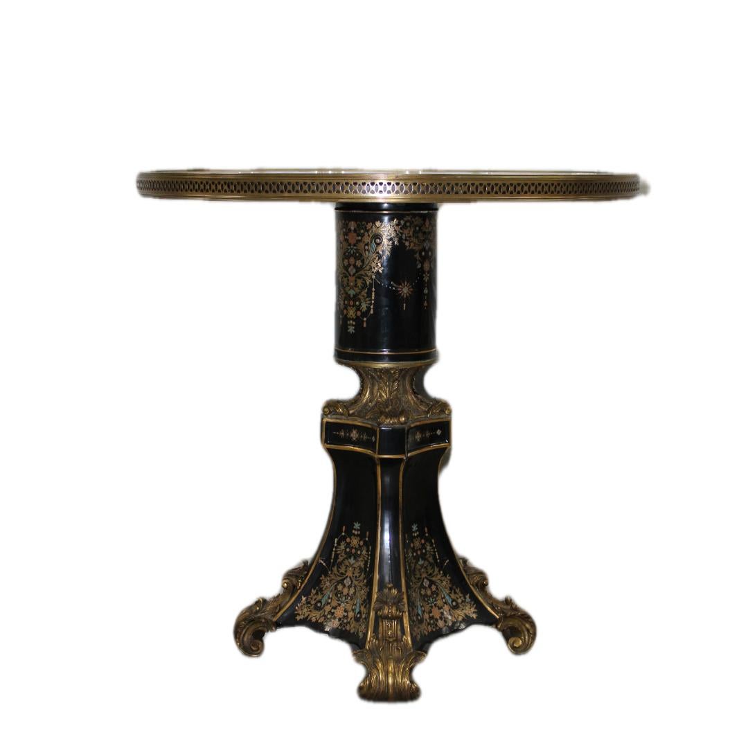 French Style Gilt-Bronze Mounted & Hand Painted Center Table In Good Condition In San Francisco, CA