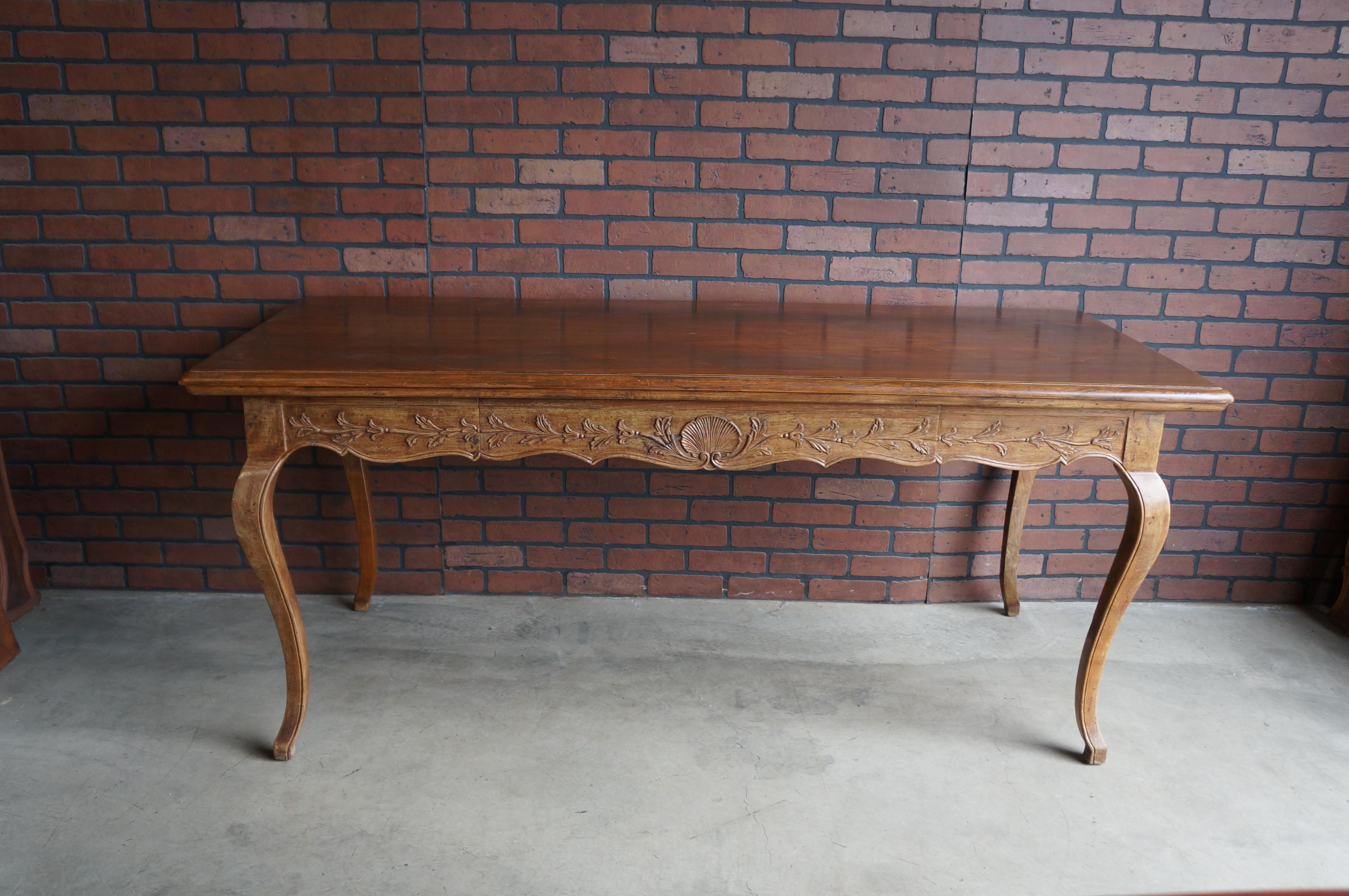 French Style Hand Carved Italian Table Desk For Sale 3